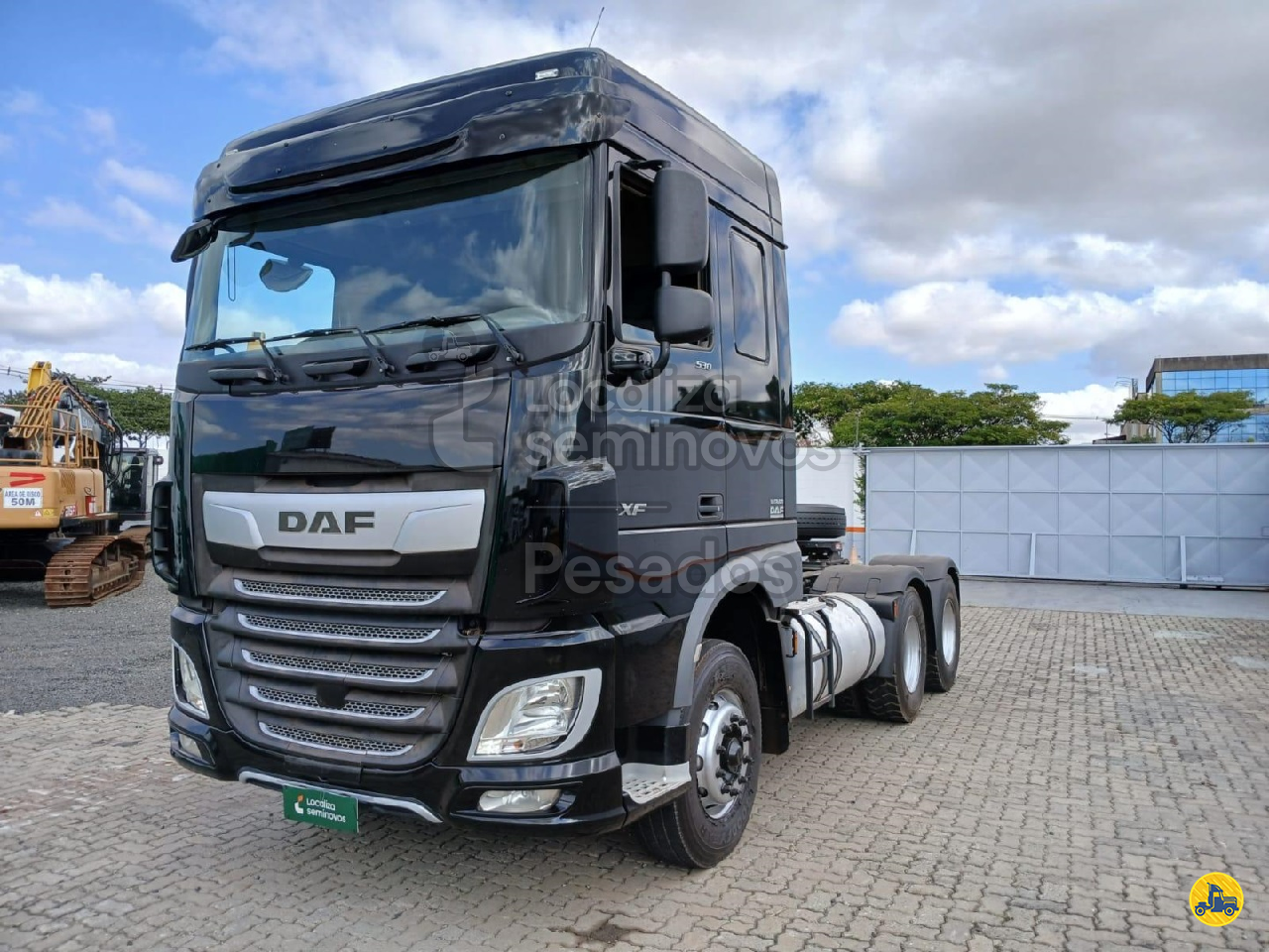 CAMINHAO DAF DAF XF FT 530 Localiza Seminovos Pesados - Campinas CAMPINAS SÃO PAULO SP