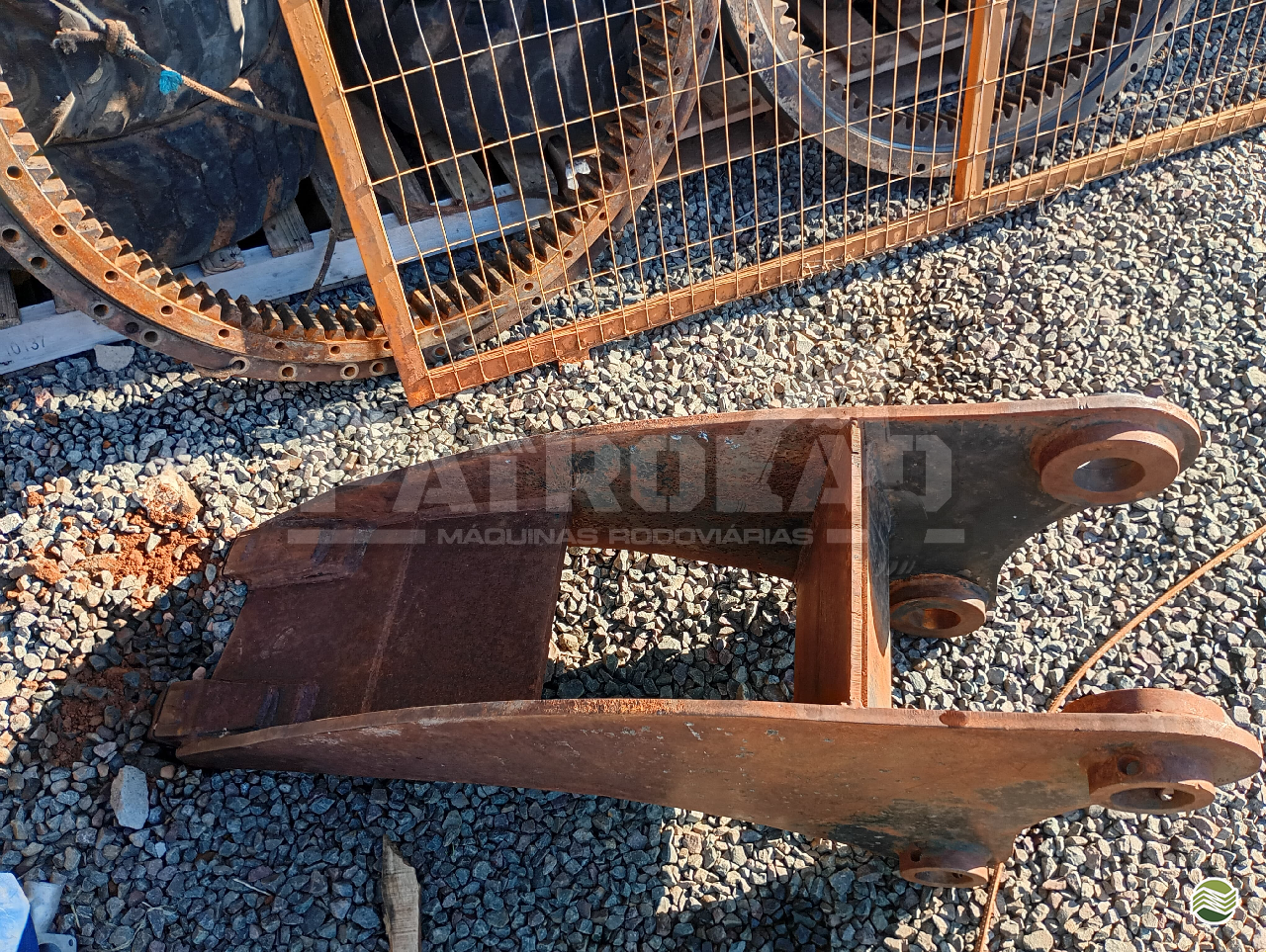 CONCHA PARA ESCAVADEIRA HIDRÁULICA PARA ARRANCAR TOCOS  FORÇA BRUTA PARA O SERVIÇO PESADO!  