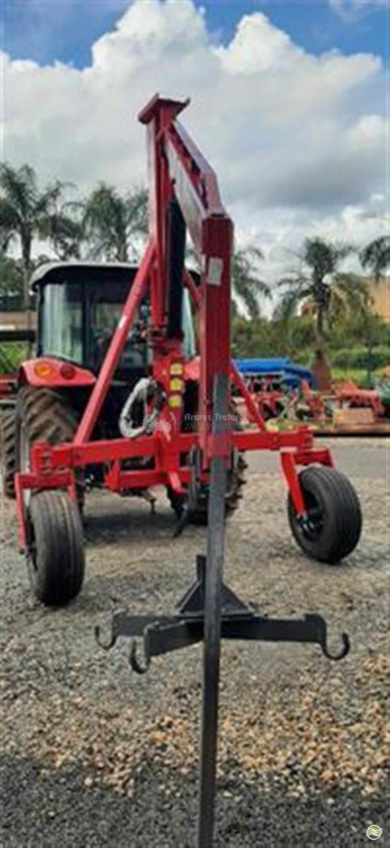 IMPLEMENTOS AGRICOLAS GUINCHO BIG BAG GUINCHO 2000 Kg Araras Tratores ARARAS SÃO PAULO SP