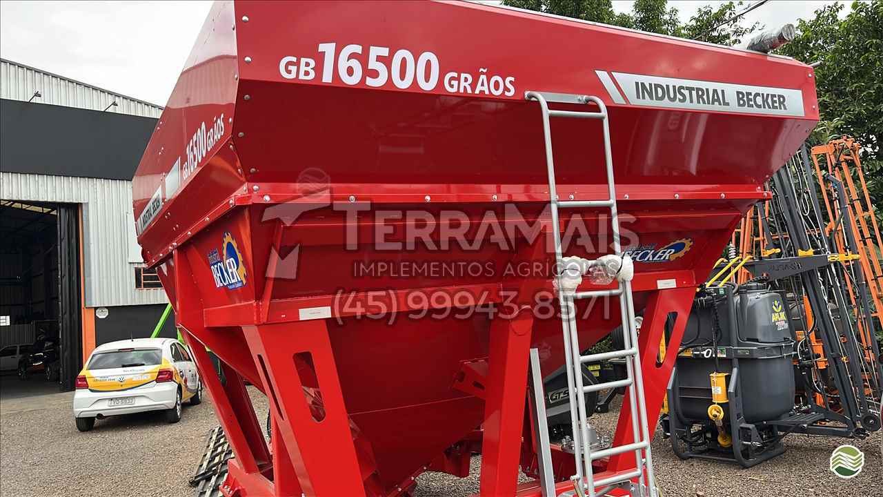 IMPLEMENTOS AGRICOLAS CARRETA BAZUKA GRANELEIRA 16500 Terra Mais Implementos Agrícolas TOLEDO PARANÁ PR