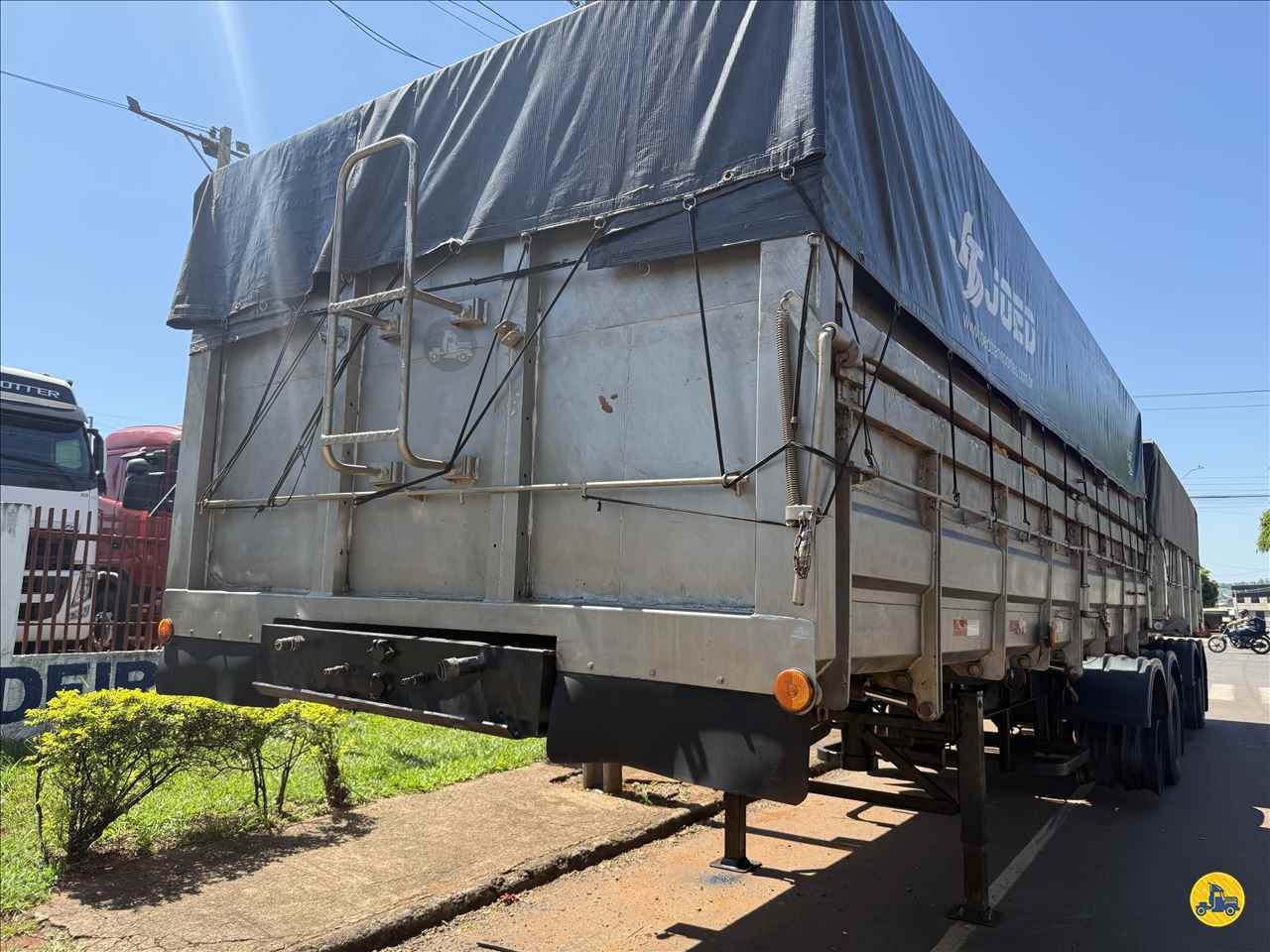 CARRETA BITREM GRANELEIRO Indio Bandeira Caminhões CAMPO MOURAO PARANÁ PR