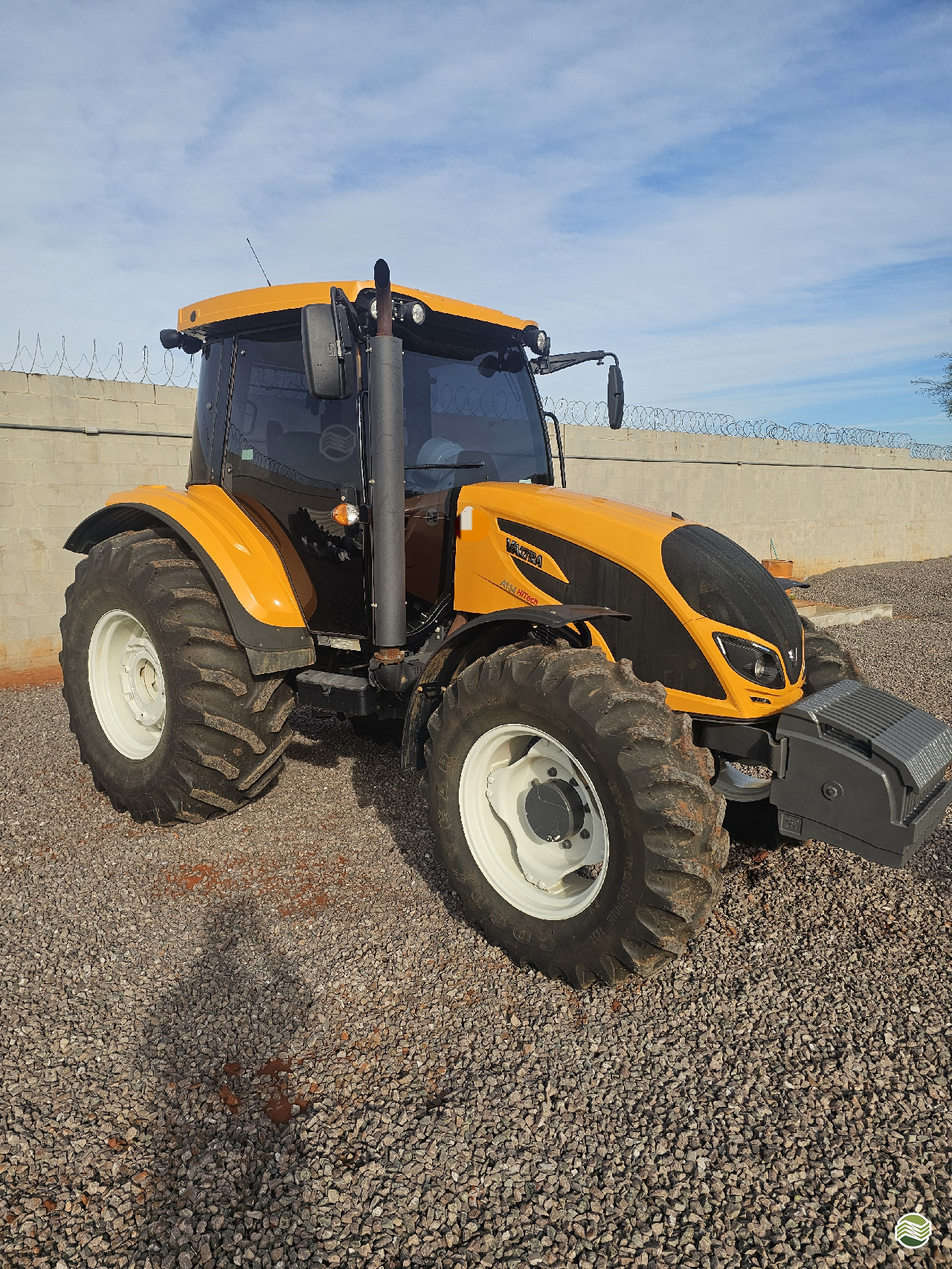 TRATOR VALTRA VALTRA A134 HiTech Tração 4x4 Marin Tratores BIRIGUI SÃO PAULO SP