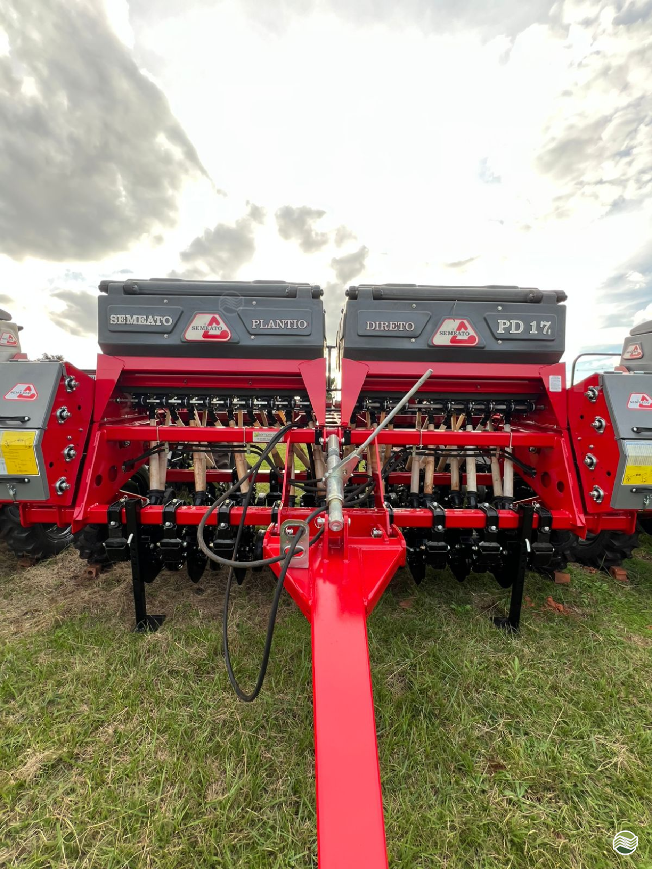 PLANTADEIRA SEMEATO PERSONALLE DRILL 17 Sempre Nova Máquinas e Implementos Agrícolas PASSO FUNDO RIO GRANDE DO SUL RS
