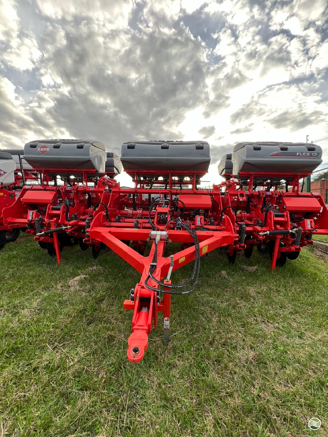 PLANTADEIRA KUHN PDM PG FLEX 1300 Sempre Nova Máquinas e Implementos Agrícolas PASSO FUNDO RIO GRANDE DO SUL RS