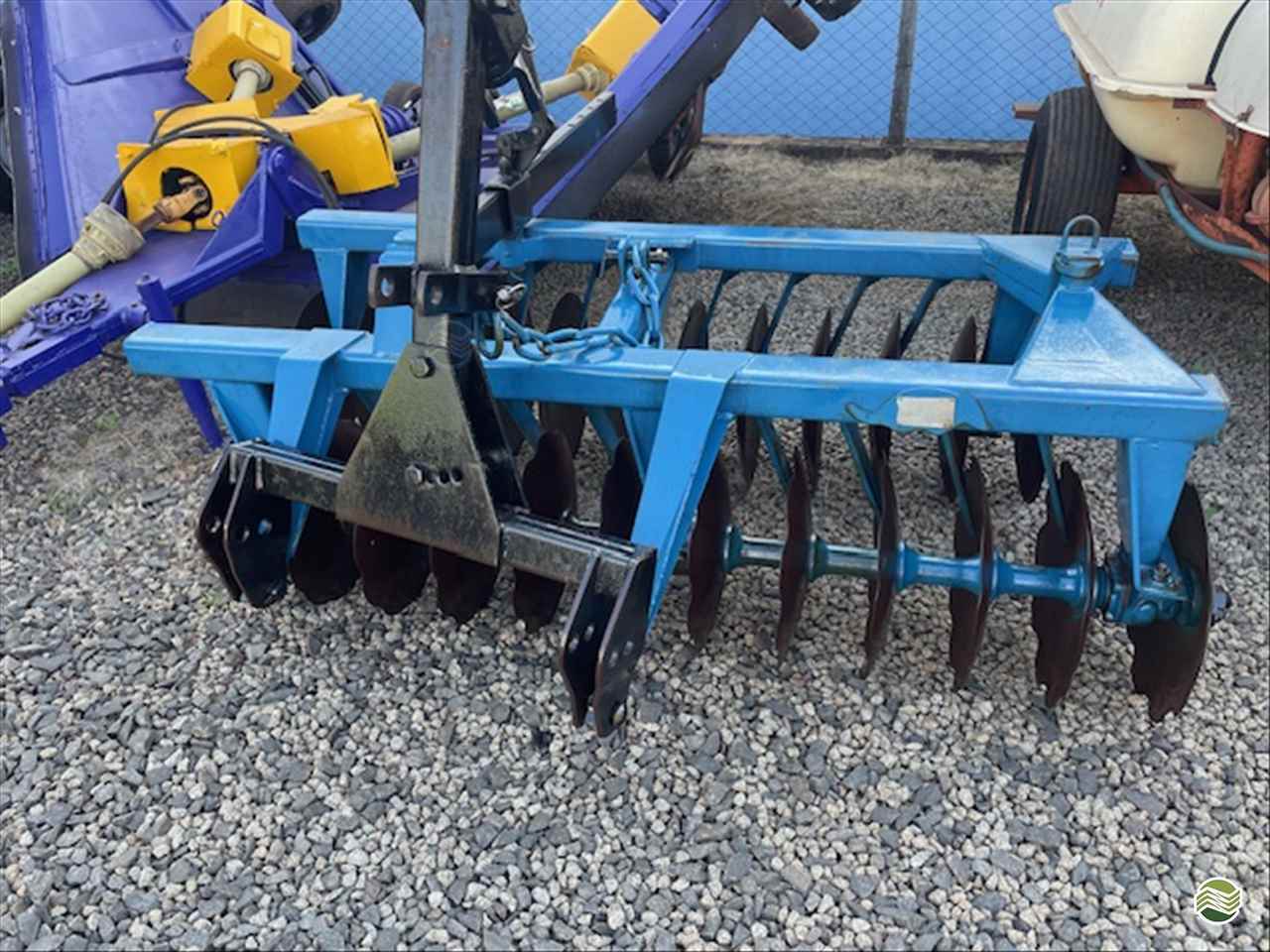 IMPLEMENTOS AGRICOLAS GRADE NIVELADORA NIVELADORA 24 DISCOS Limeira Tratores LIMEIRA SÃO PAULO SP