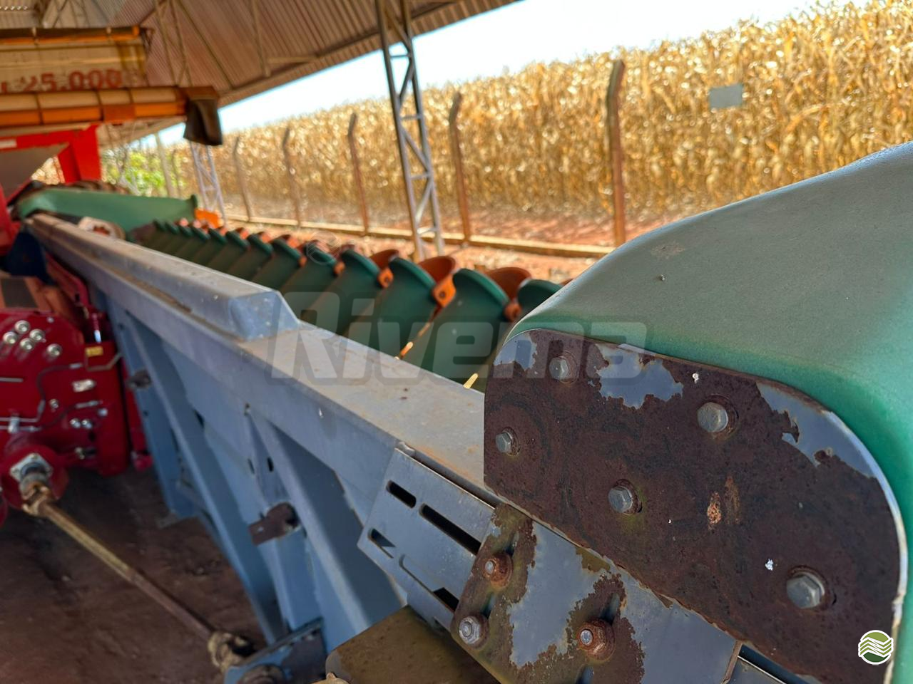 PLATAFORMA COLHEITADEIRA STARA BRAVA 7830 Rivema Máquinas Agrícolas - Horsch RIO VERDE GOIAS GO