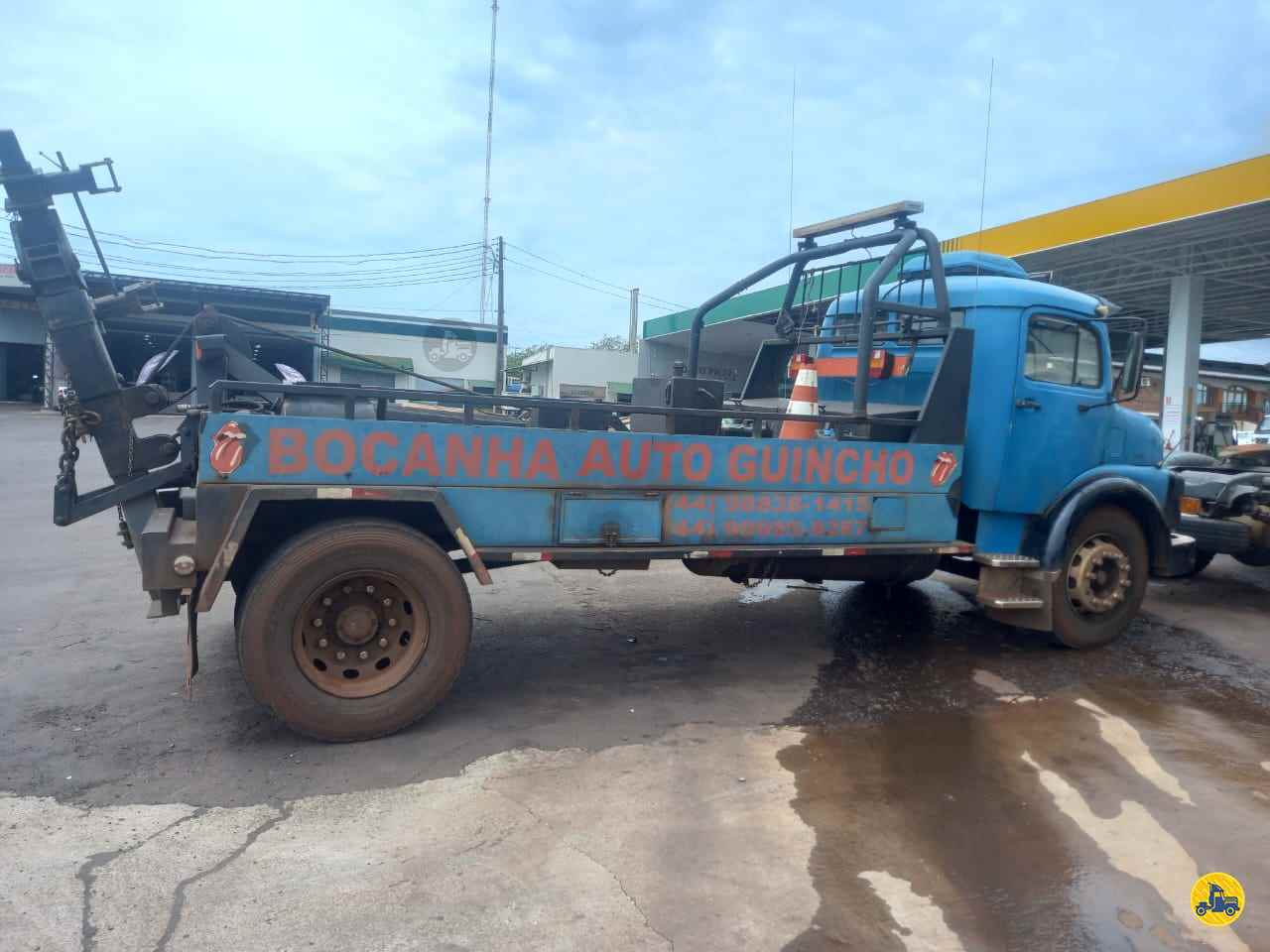 CAMINHAO MERCEDES-BENZ MB 1313 Guincho Munck Toco 4x2 Edmilson Caminhões Usados UMUARAMA PARANÁ PR