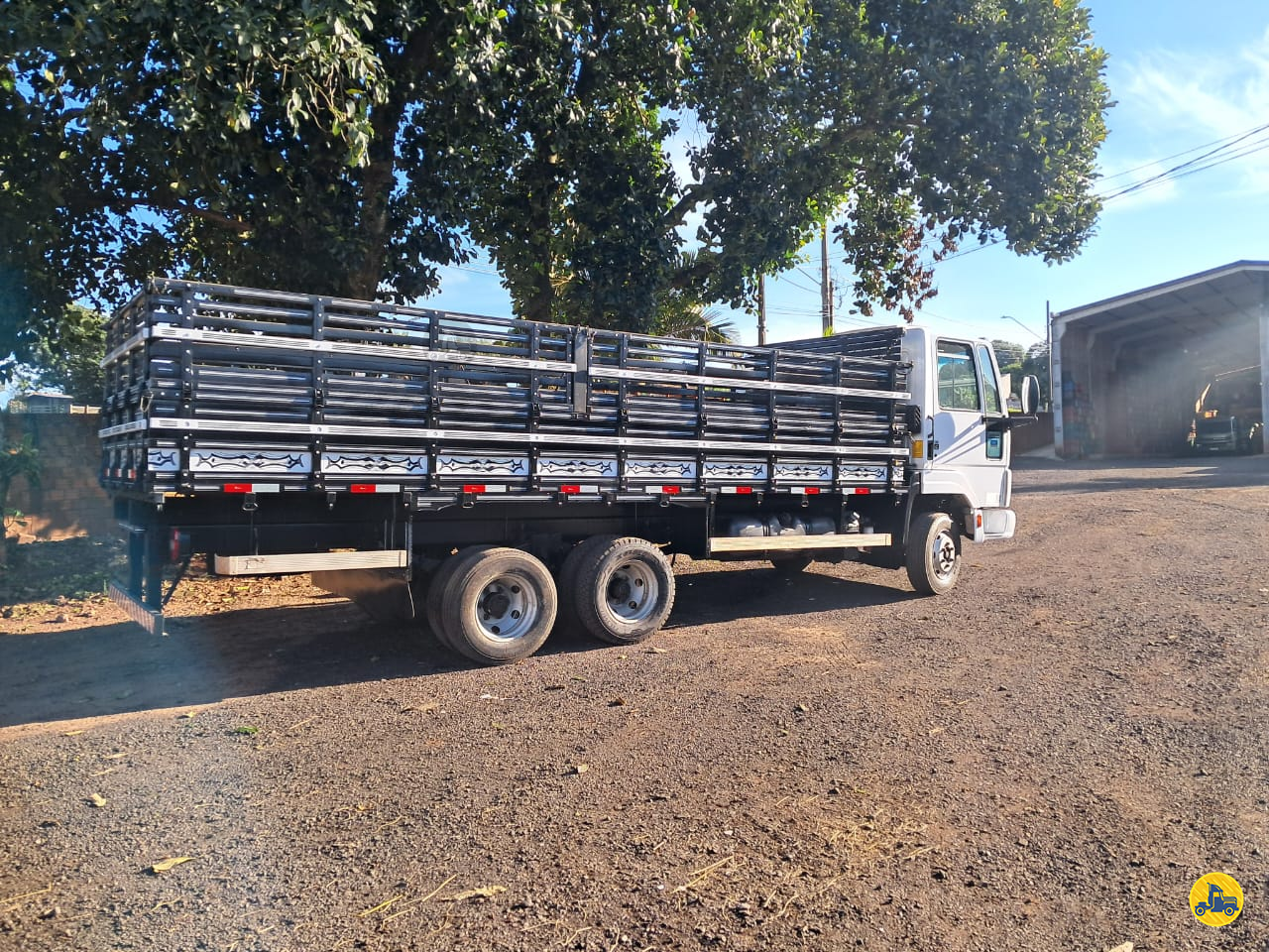 CAMINHAO FORD CARGO 816 Carga Seca 3/4 6x2 Edmilson Caminhões Usados UMUARAMA PARANÁ PR