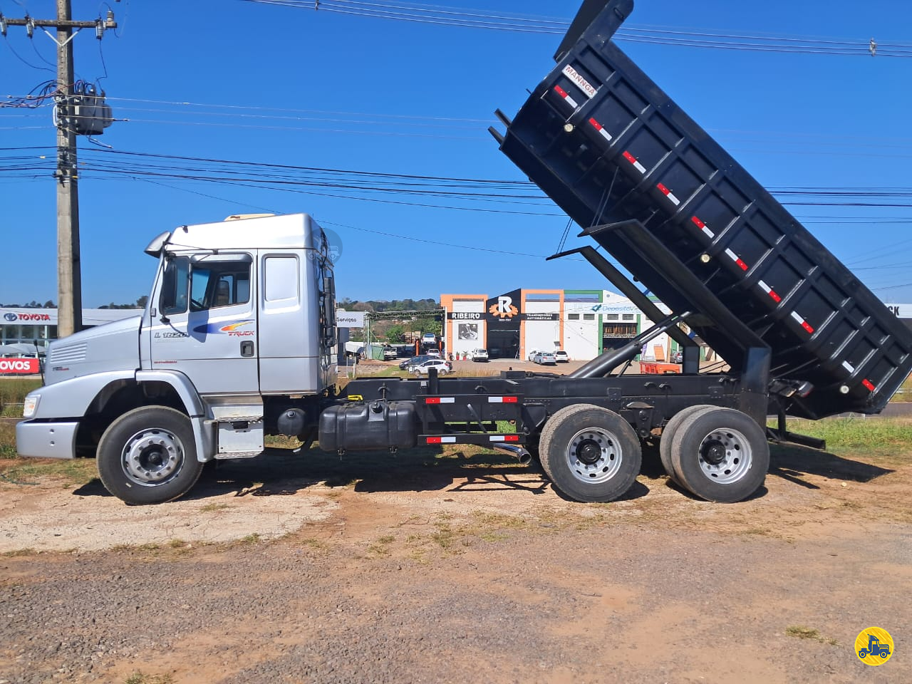 CAMINHAO MERCEDES-BENZ MB 1620 Caçamba Basculante Cavalo 6x2 Edmilson Caminhões Usados UMUARAMA PARANÁ PR