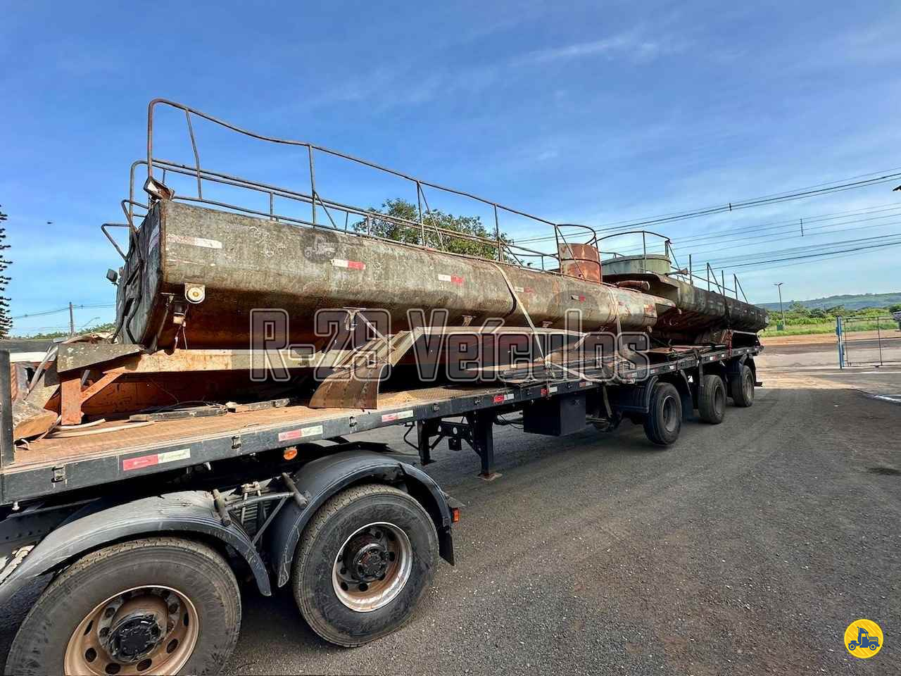 TANQUE PIPA de R29 Caminhões