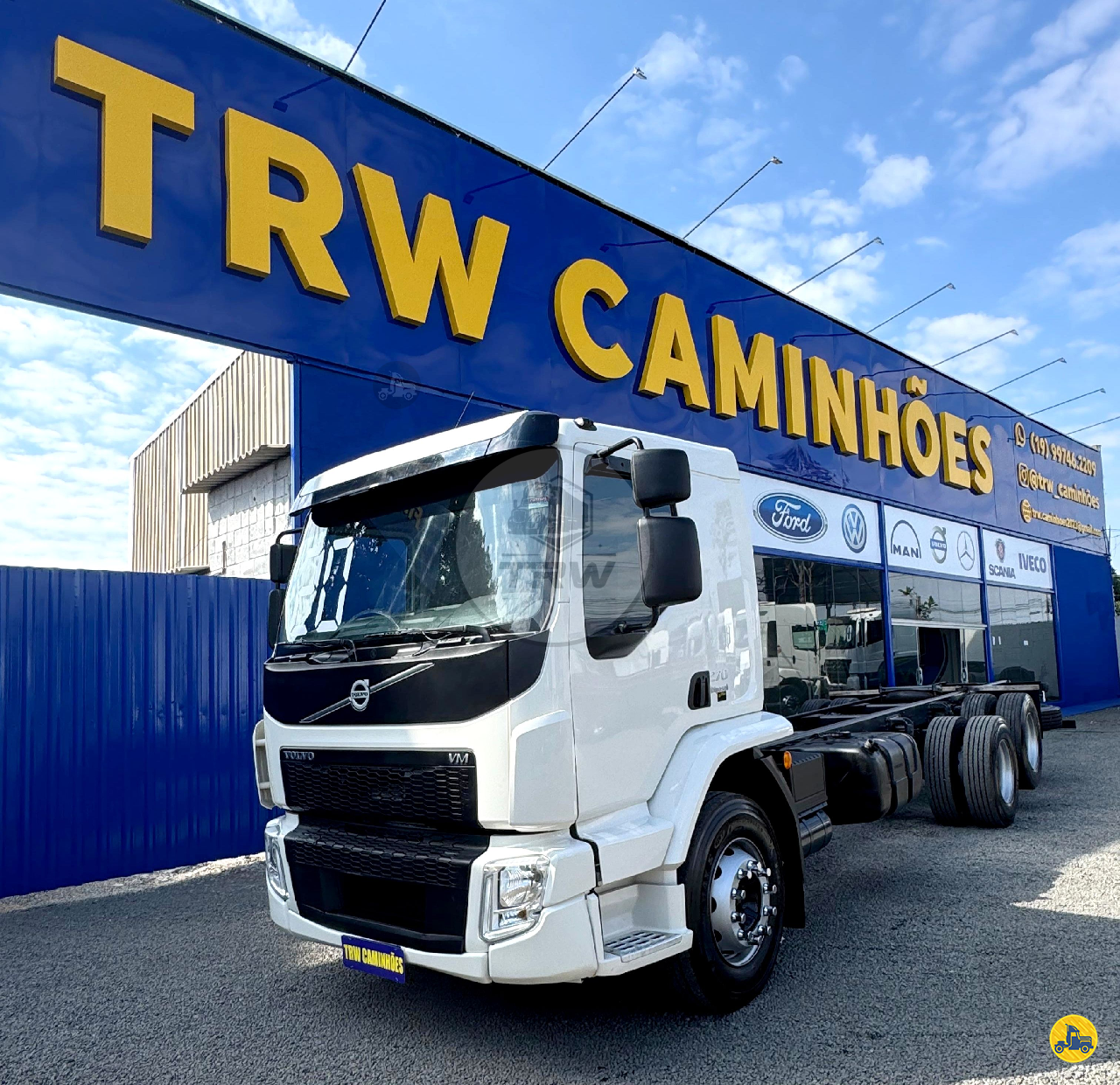 CAMINHAO VOLVO VOLVO VM 270 Chassis Truck 6x2 TRW Caminhões  CAMPINAS SÃO PAULO SP