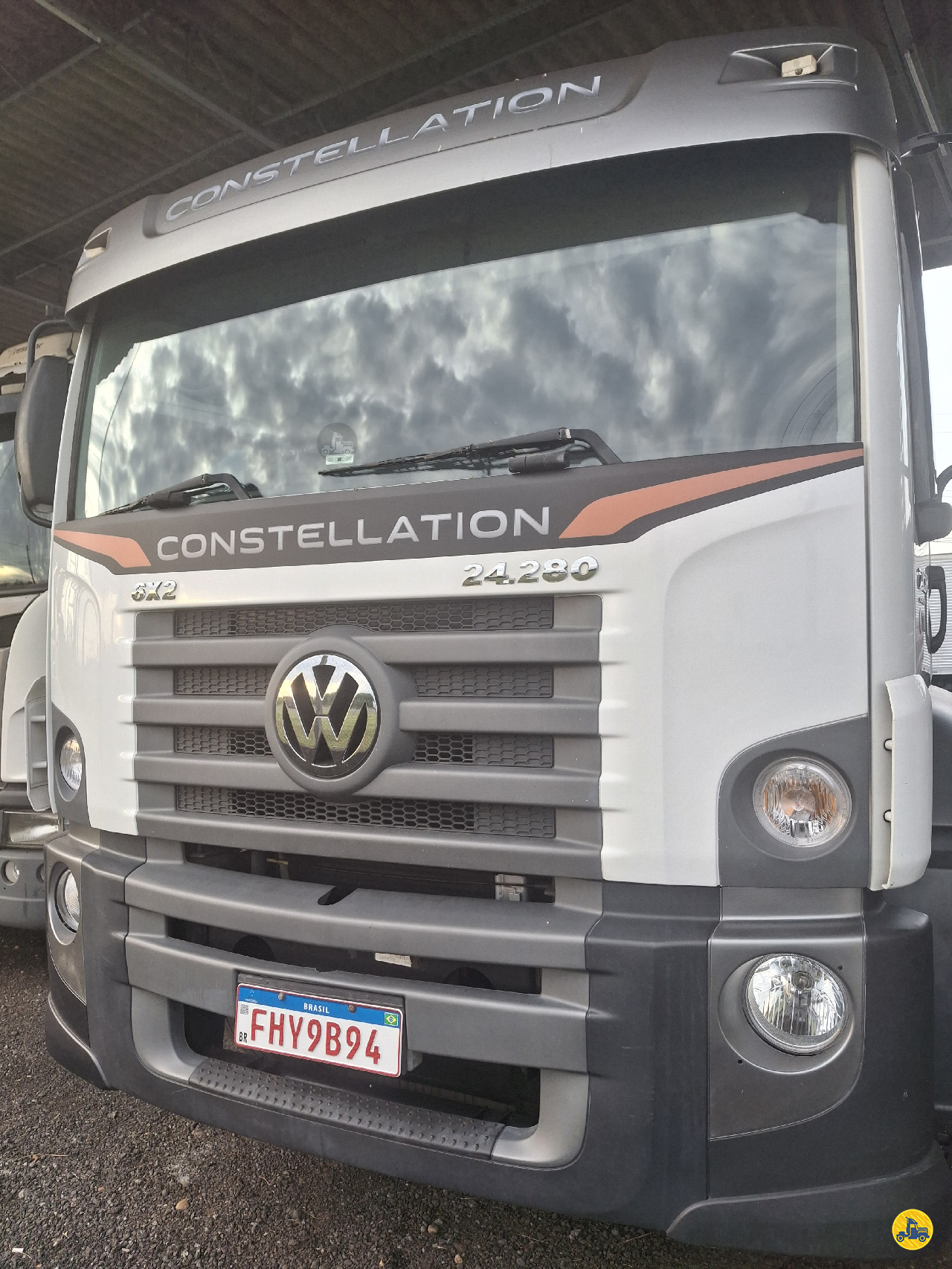 VW 24280 de J.M Guaçu Caminhões