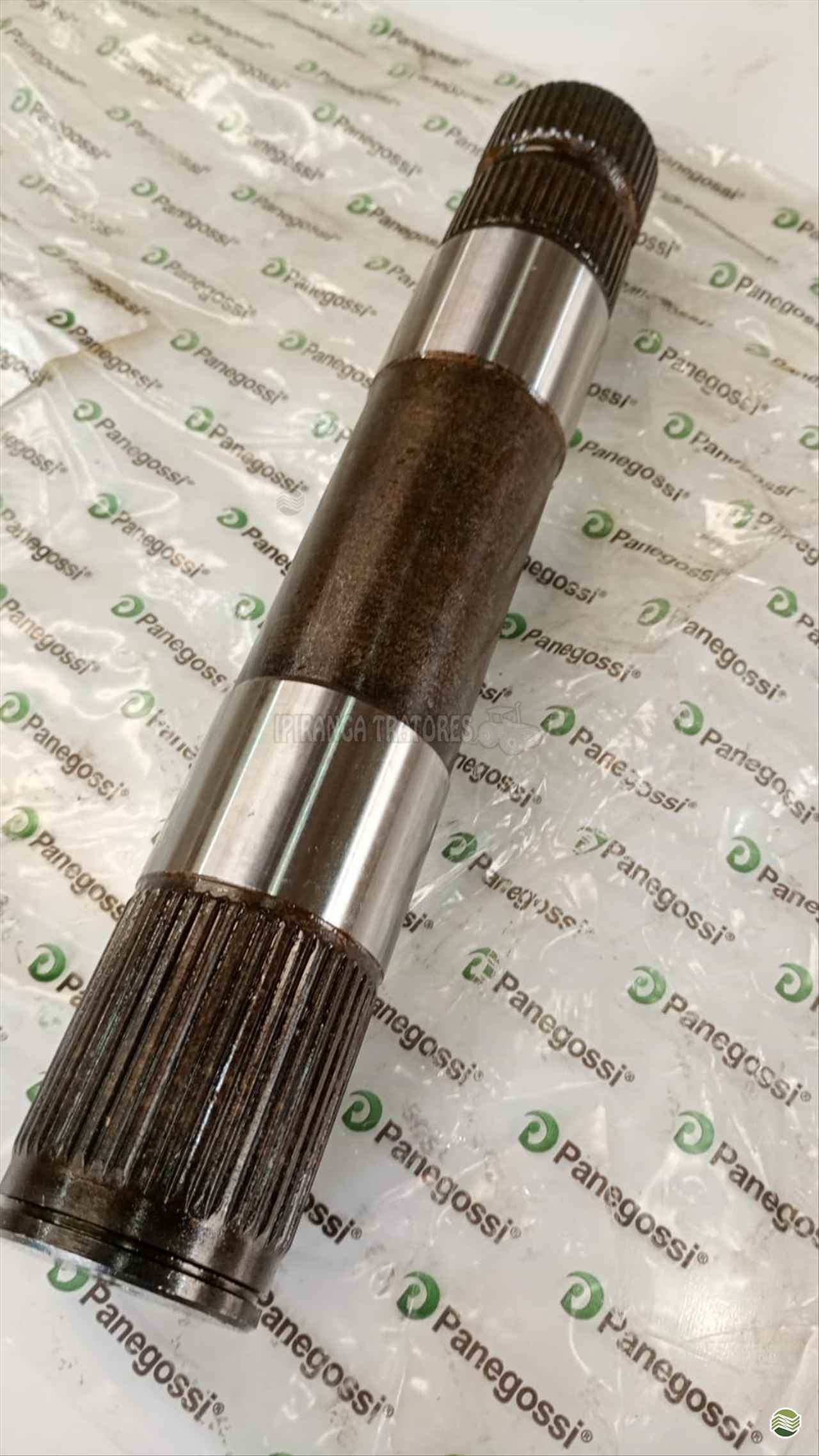 EIXO DA DIREÇAO HIDROSTATICA MASSEY FERGUSON 44X42   1676666  /   898023