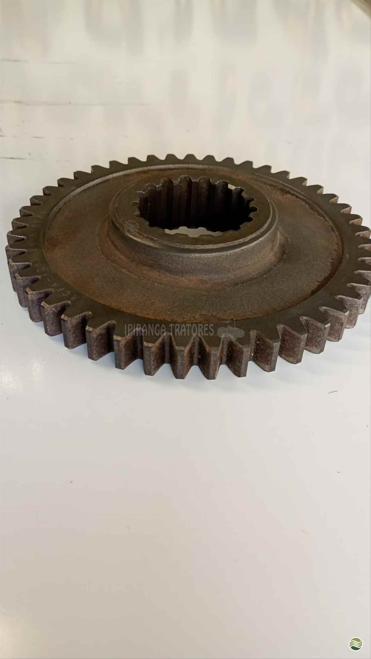 ENGRENAGEM MEDIA MASSEY FERGUSON 65R (45 DENTES) USADA 1755033 