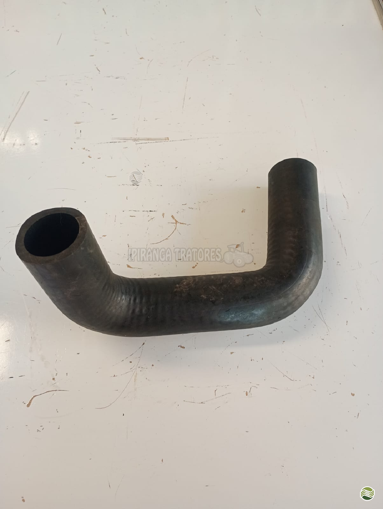 MANGUEIRA DO RADIADOR MASSEY FERGUSON 275 INFERIOR   885563