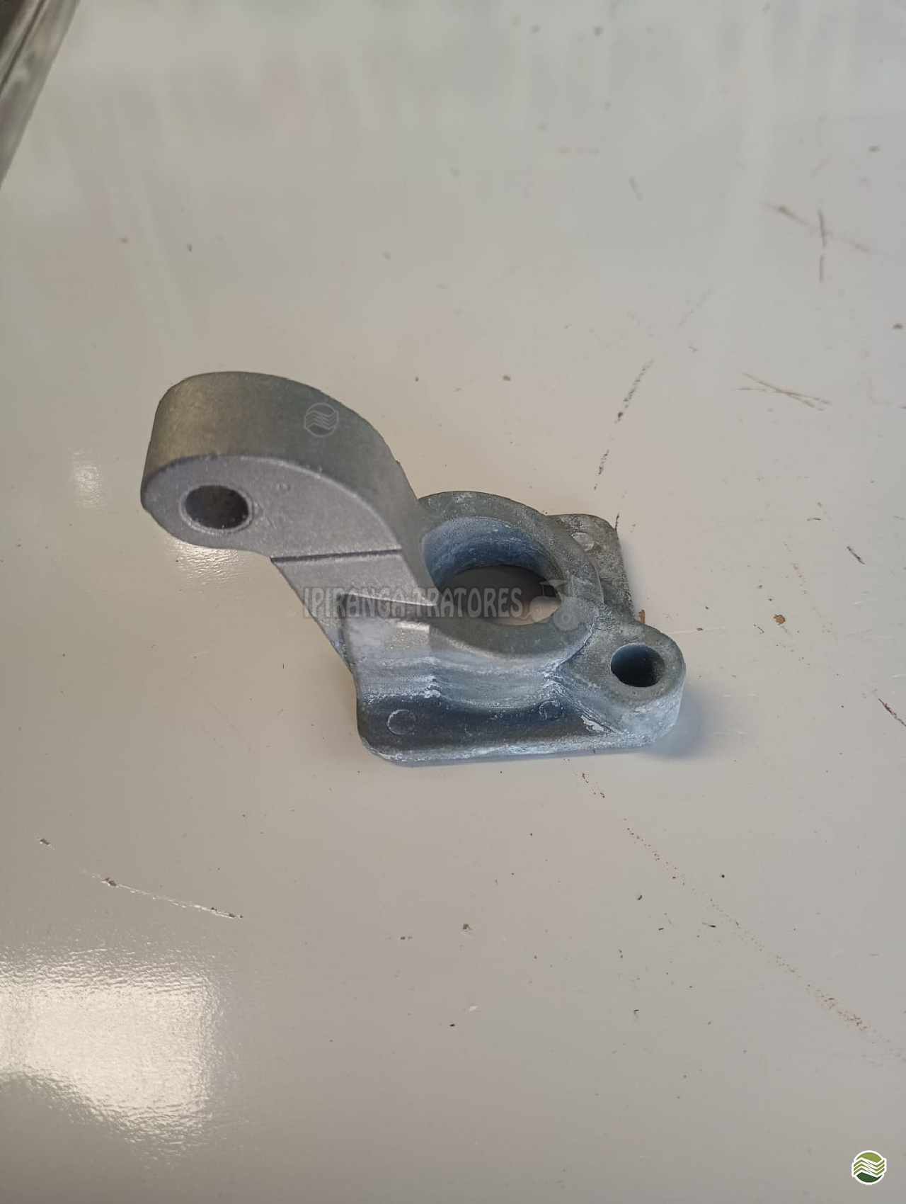 SUPORTE ALUMINIO ALAVANCA COMANDO TL NEW HOLLAND G  5154666