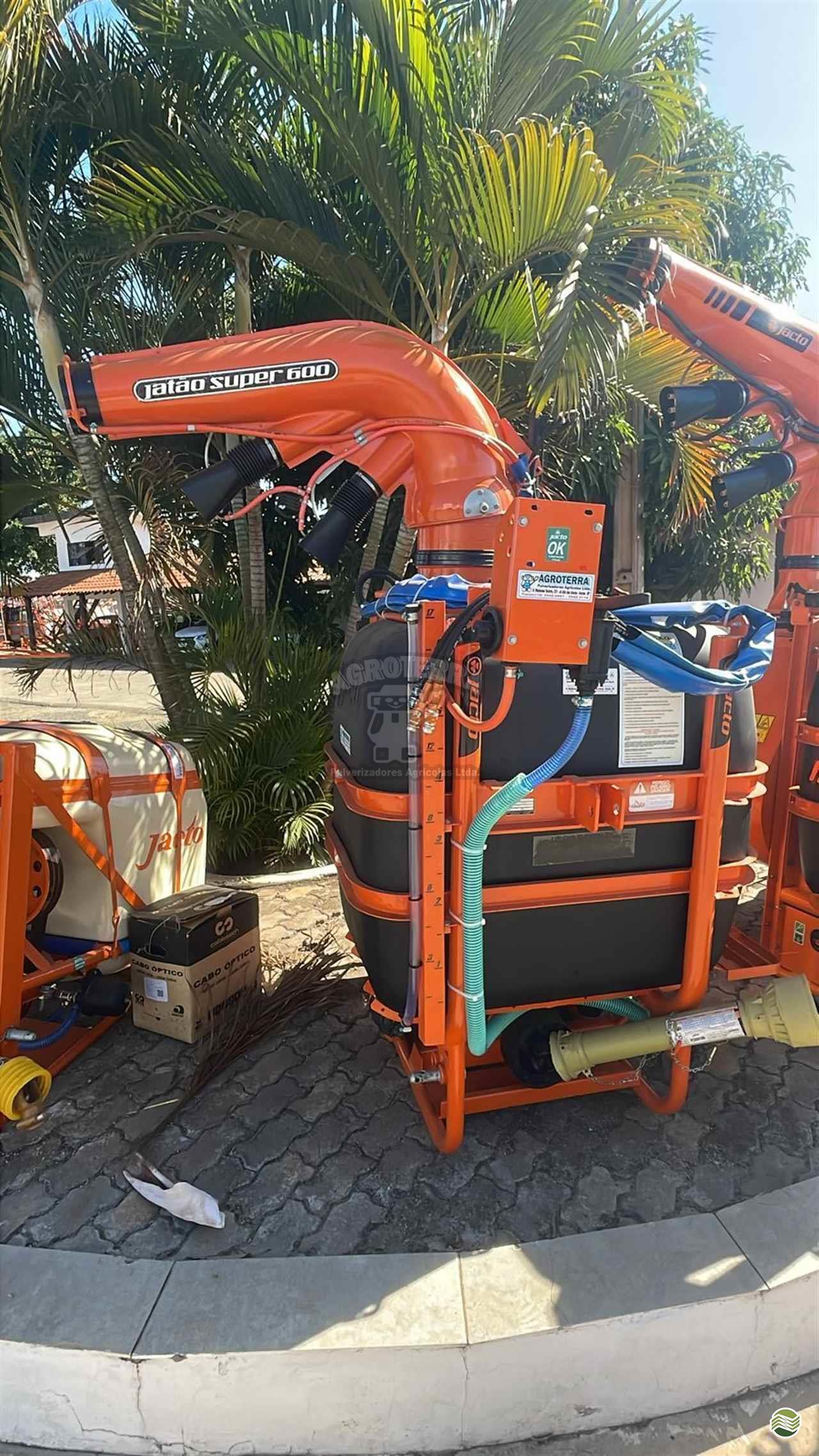 JATÃO 600 de Agroterra Pulverizadores