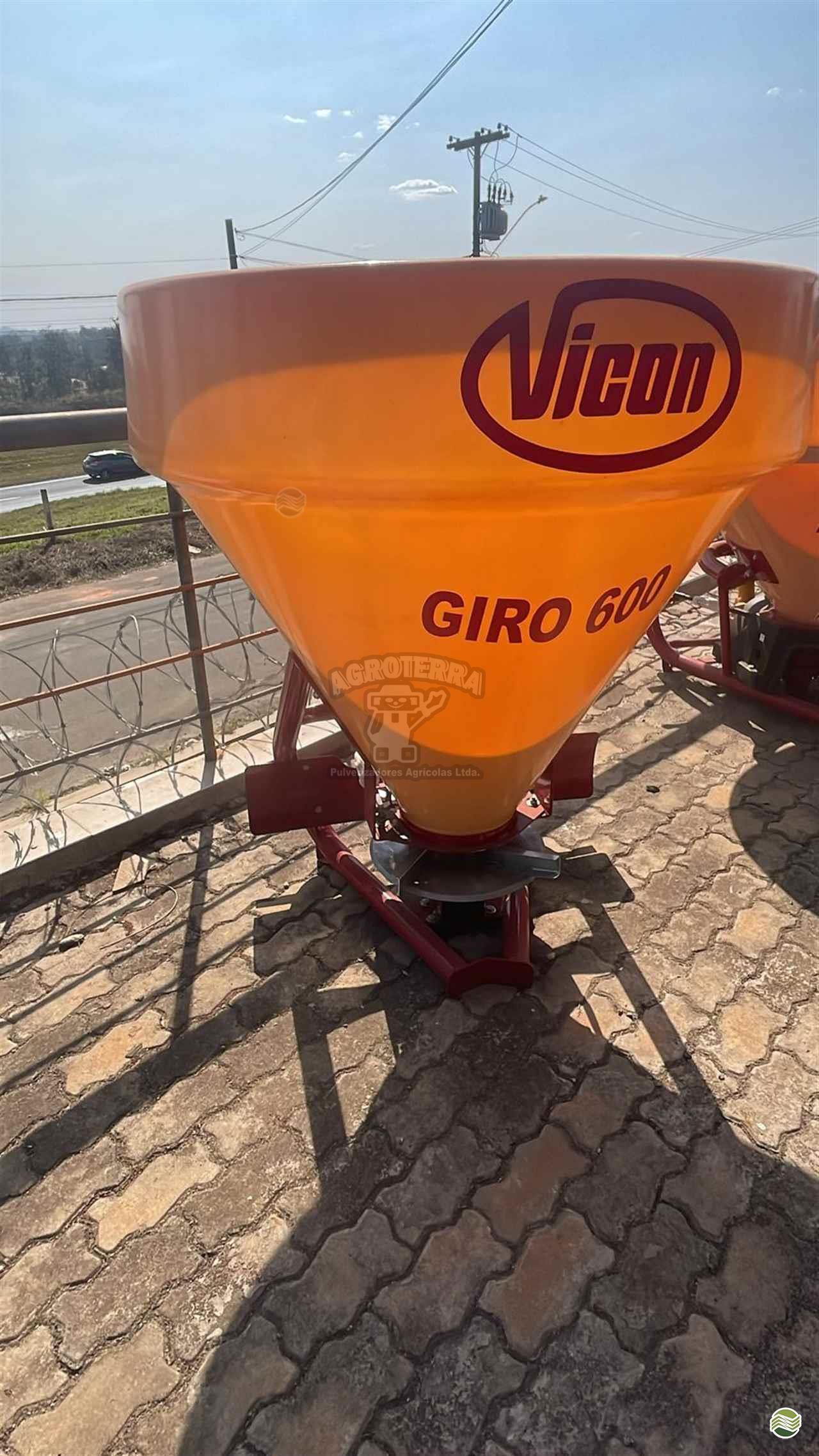 ADUBADOR DE SOQUEIRA de Agroterra Pulverizadores