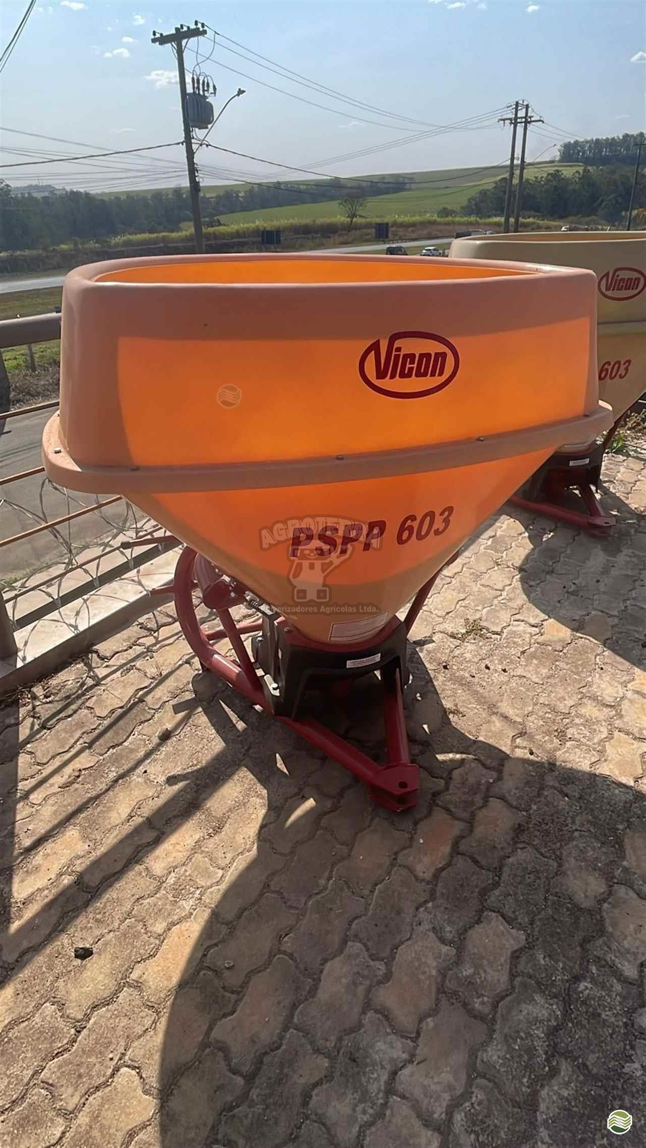 ADUBADOR DE SOQUEIRA de Agroterra Pulverizadores