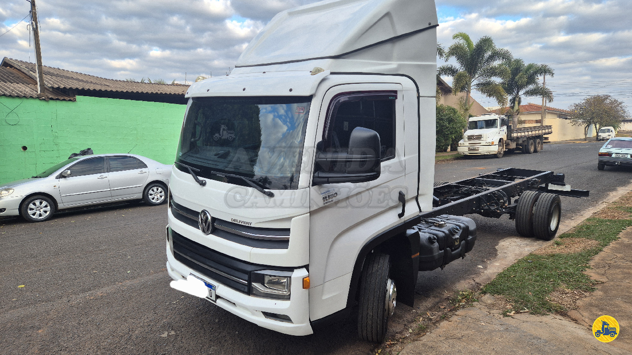 CAMINHAO VOLKSWAGEN VW 11180 Chassis 3/4 4x2 Avenida Caminhões BRODOWSKI SÃO PAULO SP
