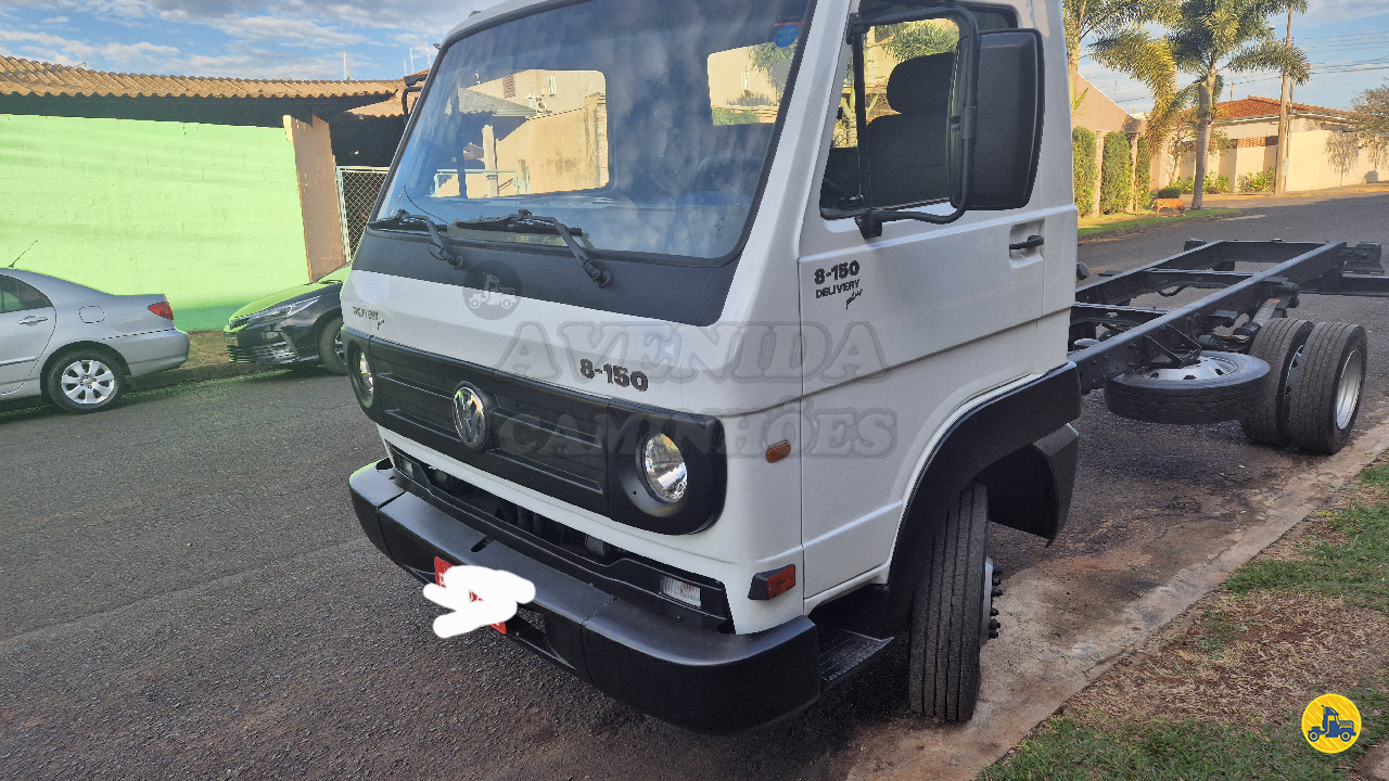 CAMINHAO VOLKSWAGEN VW 8150 Chassis 3/4 4x2 Avenida Caminhões BRODOWSKI SÃO PAULO SP