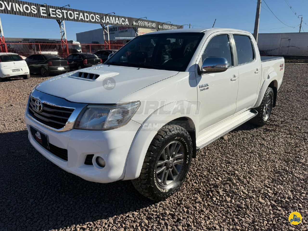 CARRO TOYOTA Hilux 3.0 SRV Furlan Caminhões UMUARAMA PARANÁ PR