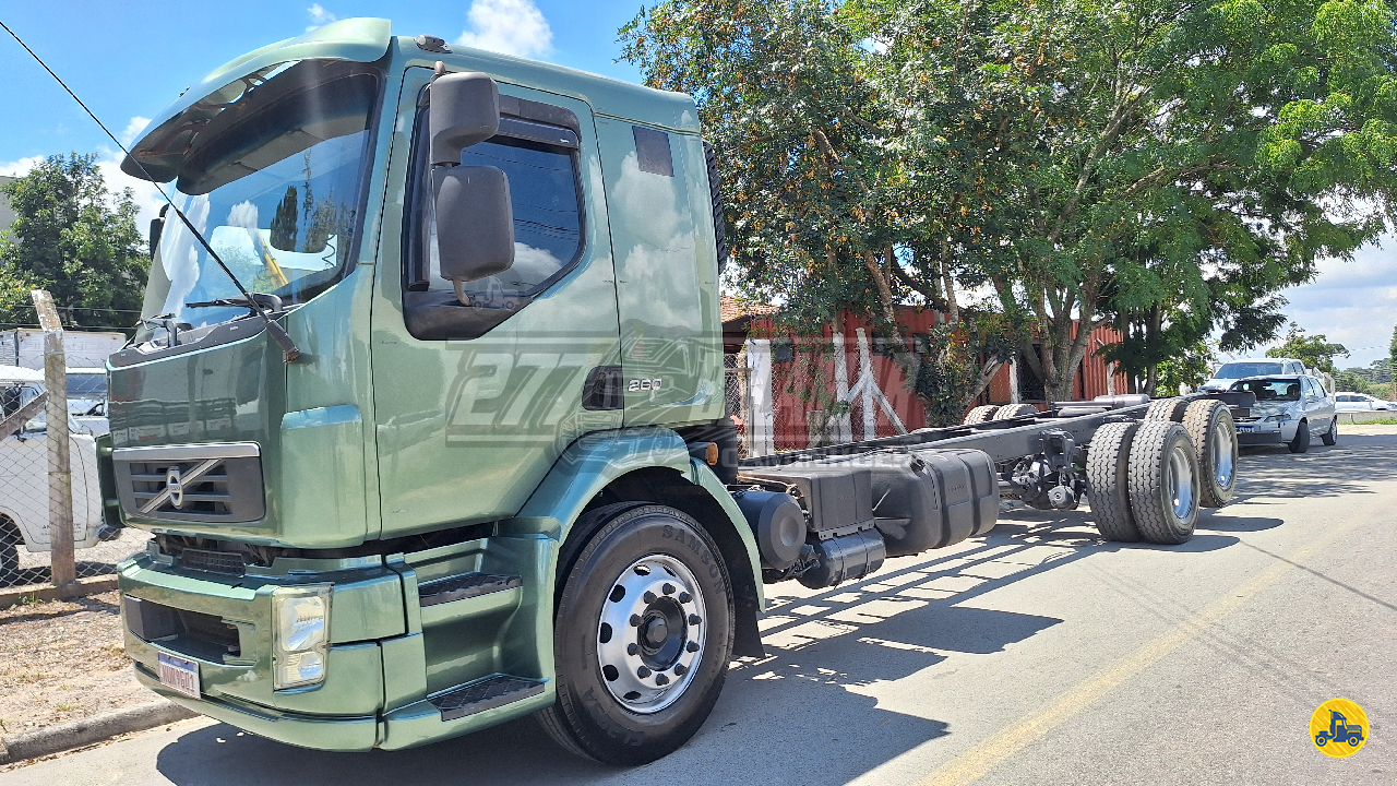 CAMINHAO VOLVO VOLVO VM 260 Chassis Truck 6x2 277 Belamar Caminhões CAMPO LARGO PARANÁ PR