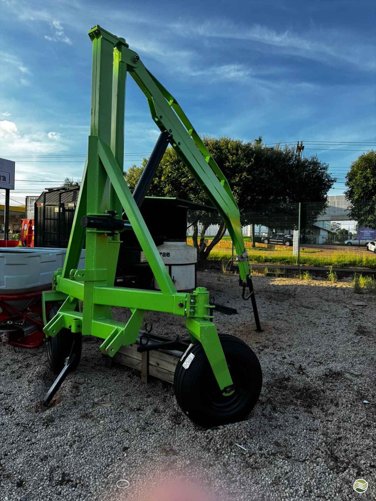 IMPLEMENTOS AGRICOLAS GUINCHO BIG BAG GUINCHO 2000 Kg Agro Shopping RONDONOPOLIS MATO GROSSO MT