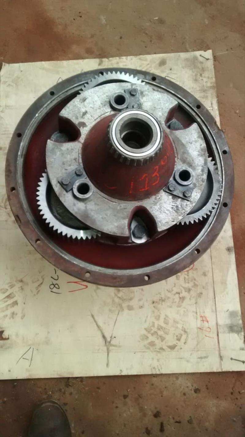 Peças para Trator MF 660 680