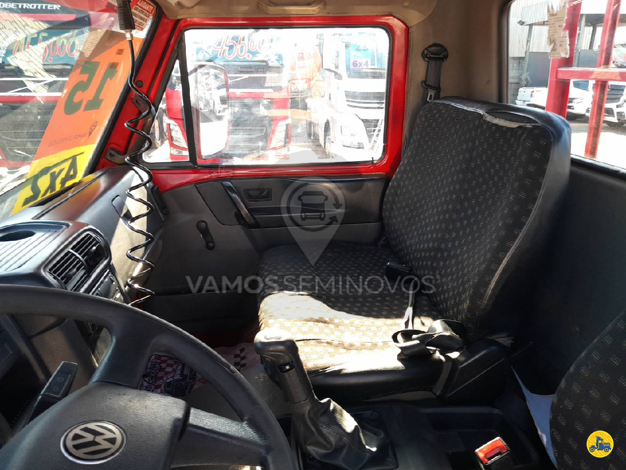 CAMINHAO VOLKSWAGEN VW 13190 Carga Seca Toco 4x2 Vamos Seminovos -  Betim BETIM MINAS GERAIS MG