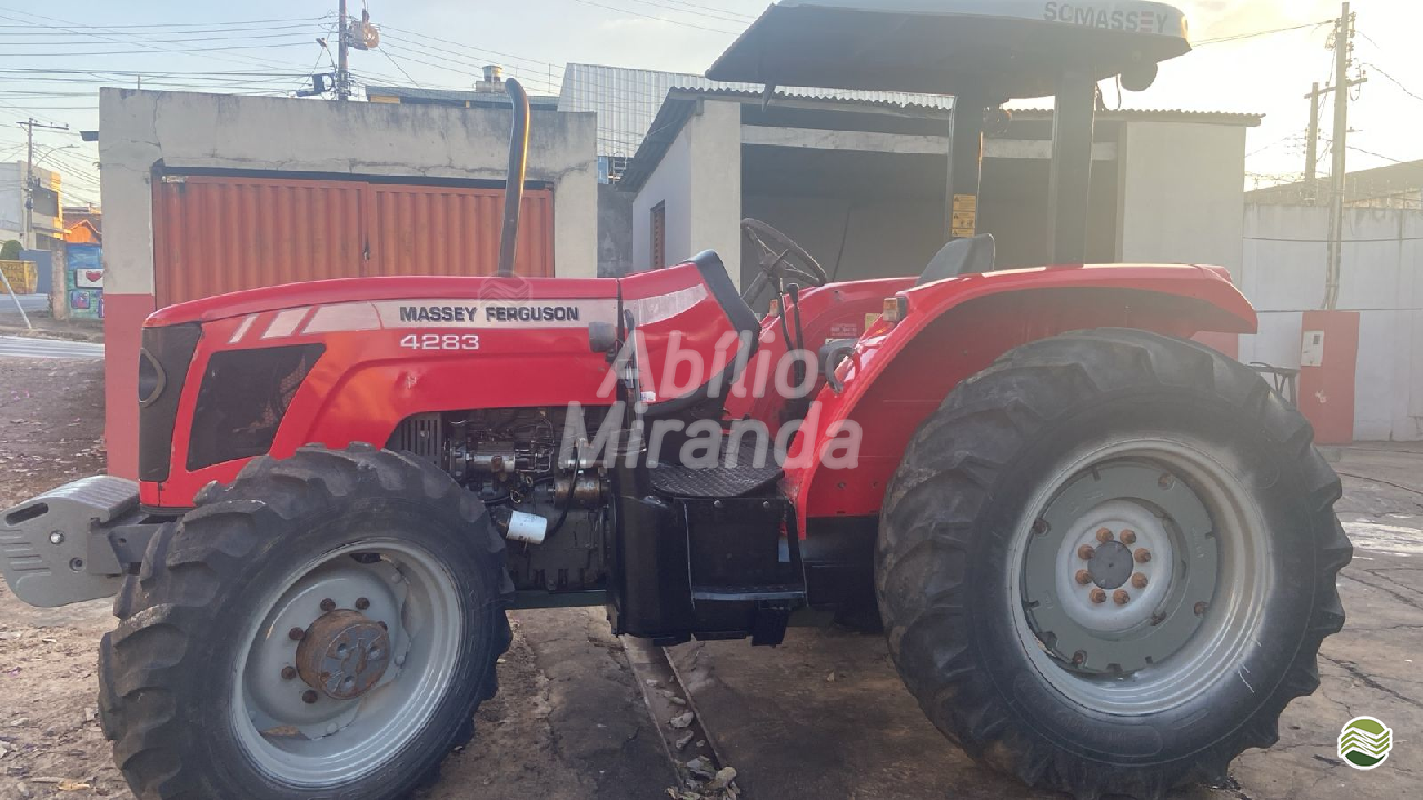 TRATOR MASSEY FERGUSON MF 4283 Tração 4x4 Abilio Miranda DIVINOPOLIS MINAS GERAIS MG