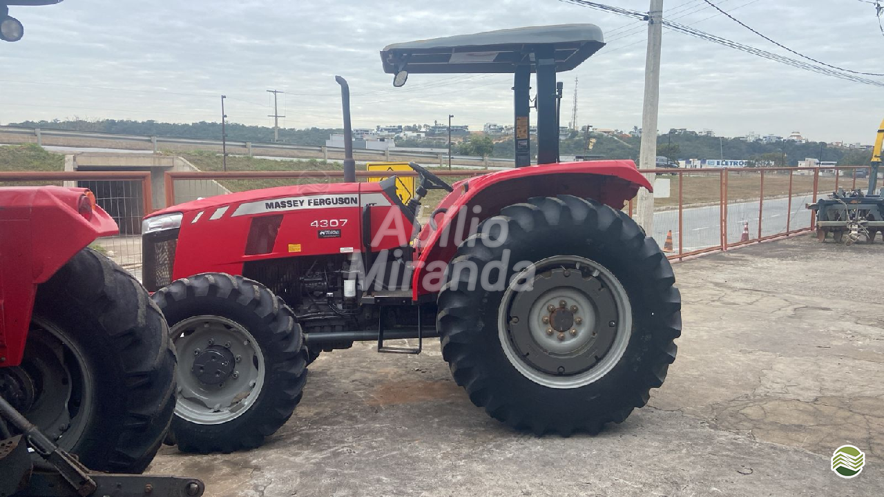 TRATOR MASSEY FERGUSON MF 4307 Tração 4x4 Abilio Miranda DIVINOPOLIS MINAS GERAIS MG