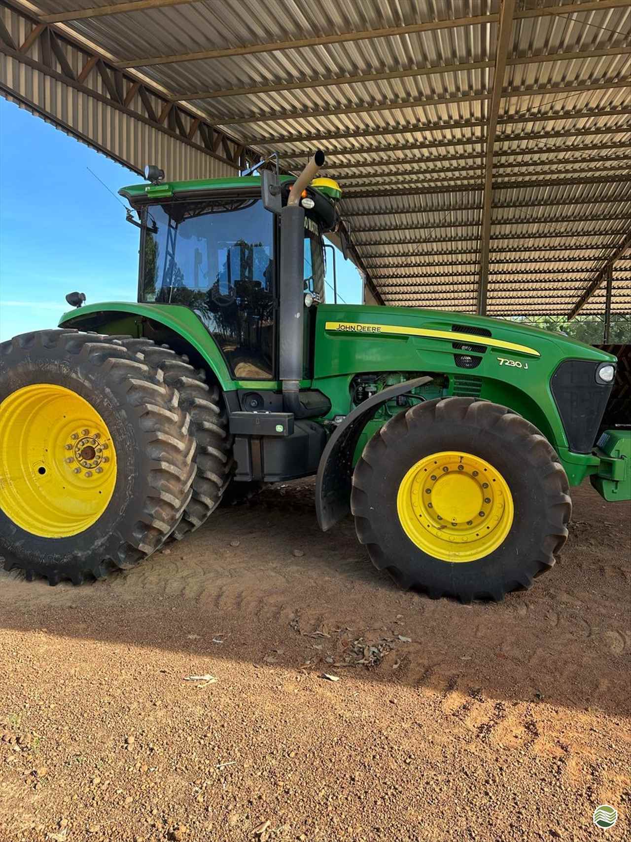 JOHN DEERE 7230J de GPS Máquinas