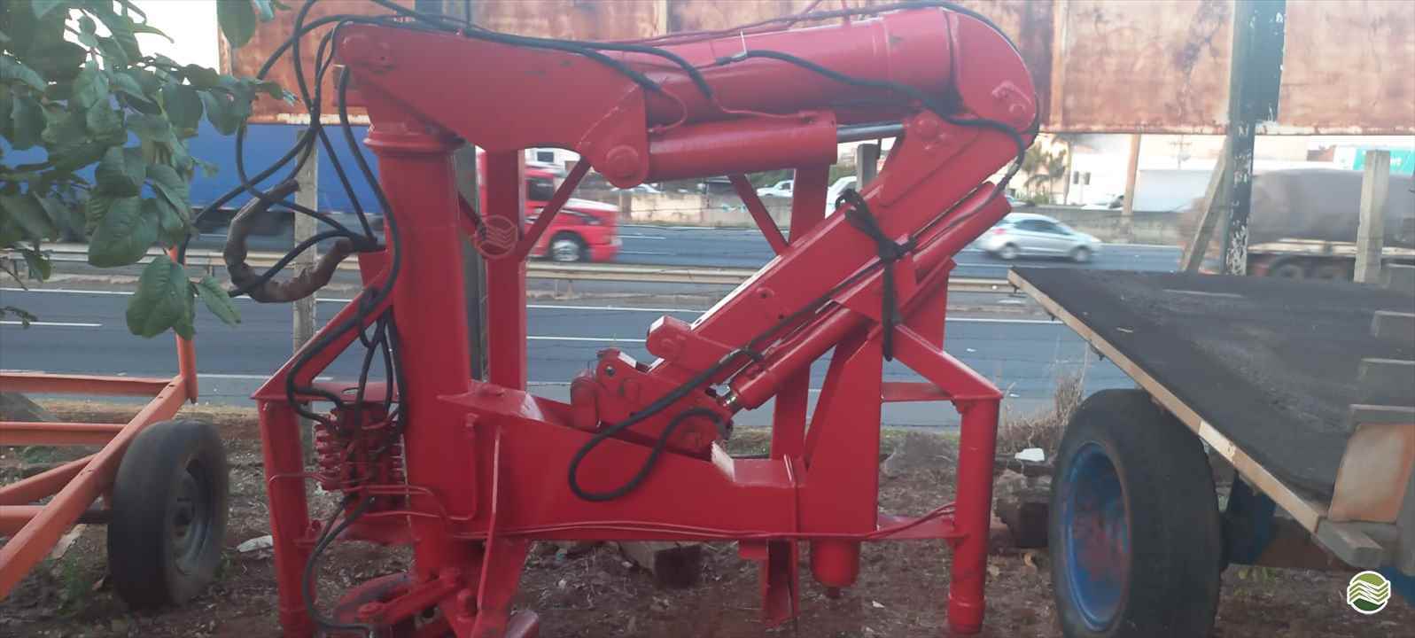 GUINDASTE MUNCK M-660 Sumaré Máquinas e Veículos SUMARE SÃO PAULO SP