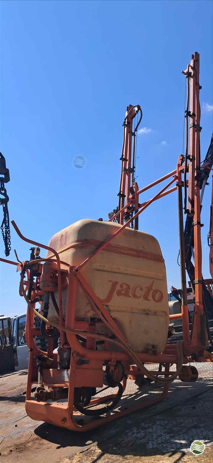 PULVERIZADOR JACTO PJ 500 L Acoplado Hidráulico Sumaré Máquinas e Veículos SUMARE SÃO PAULO SP