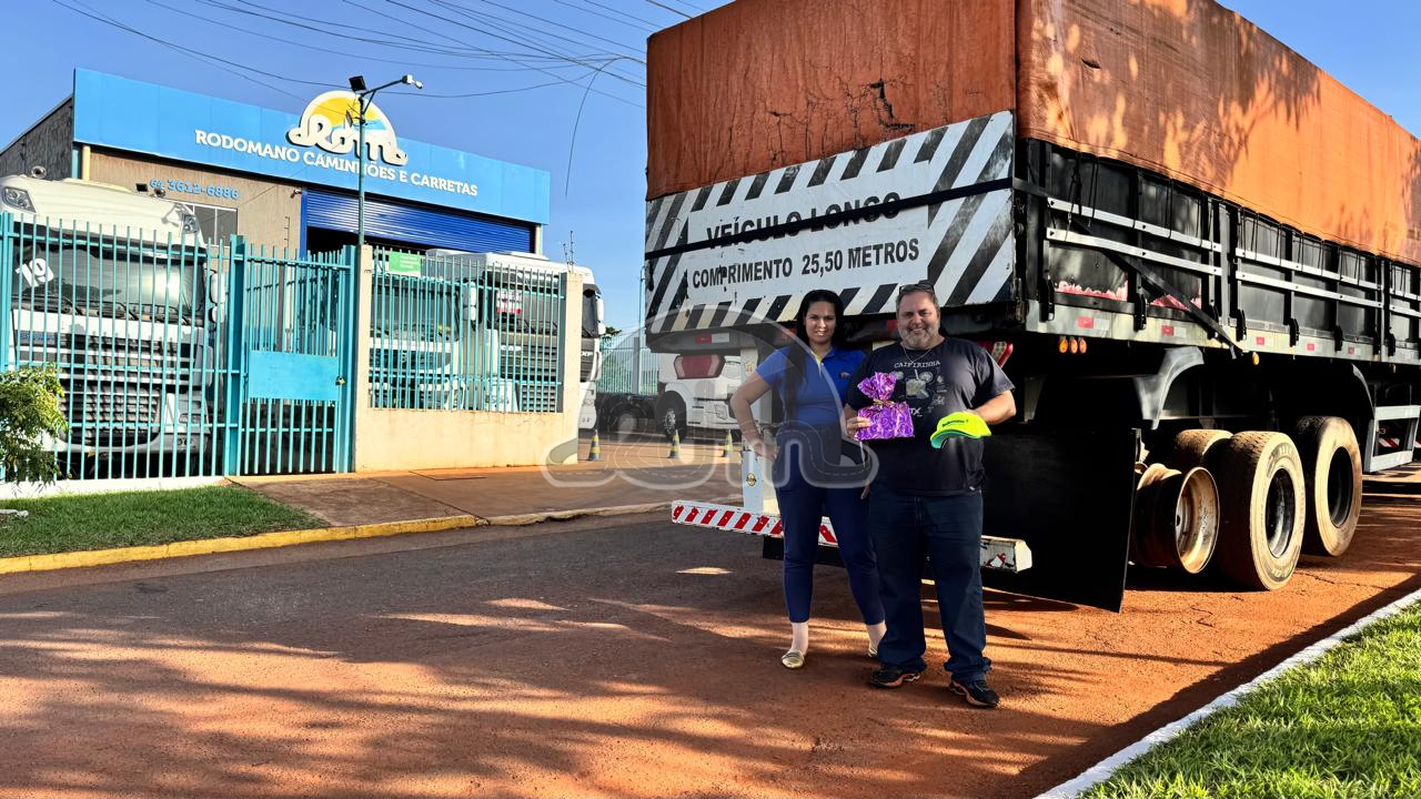 Agradecemos ao Wesley dos Reis, de Nova Veneza - GO, pela confiança na compra do bitrenzão graneleiro Librelato! Mais um gigante pronto pra rodar com força no campo e na estrada! 