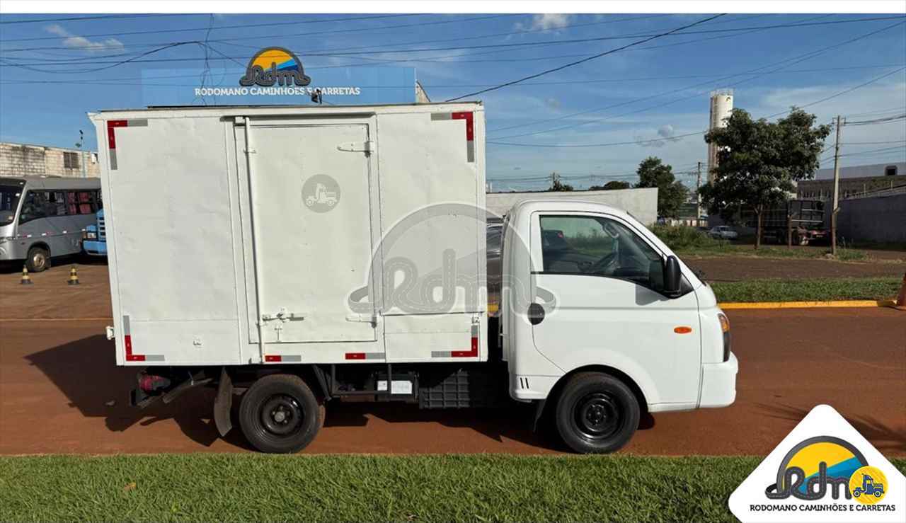 CAMINHAO HYUNDAI HR Baú Furgão 3/4 4x2 Rodomano Caminhões e Carretas RIO VERDE GOIAS GO