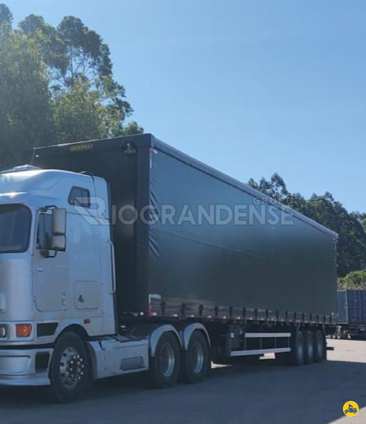 CARRETA SEMI-REBOQUE BAU SIDER Reta Riograndense Implementos Rodoviários - Librelato LAJEADO RIO GRANDE DO SUL RS