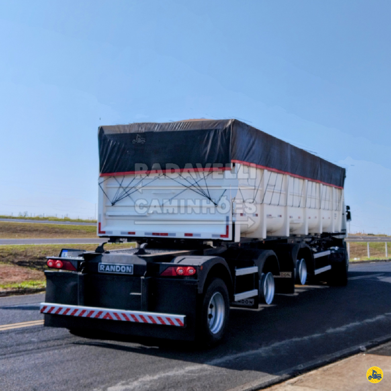 CARRETA SEMI-REBOQUE BASCULANTE Radavelli Caminhões MATAO SÃO PAULO SP