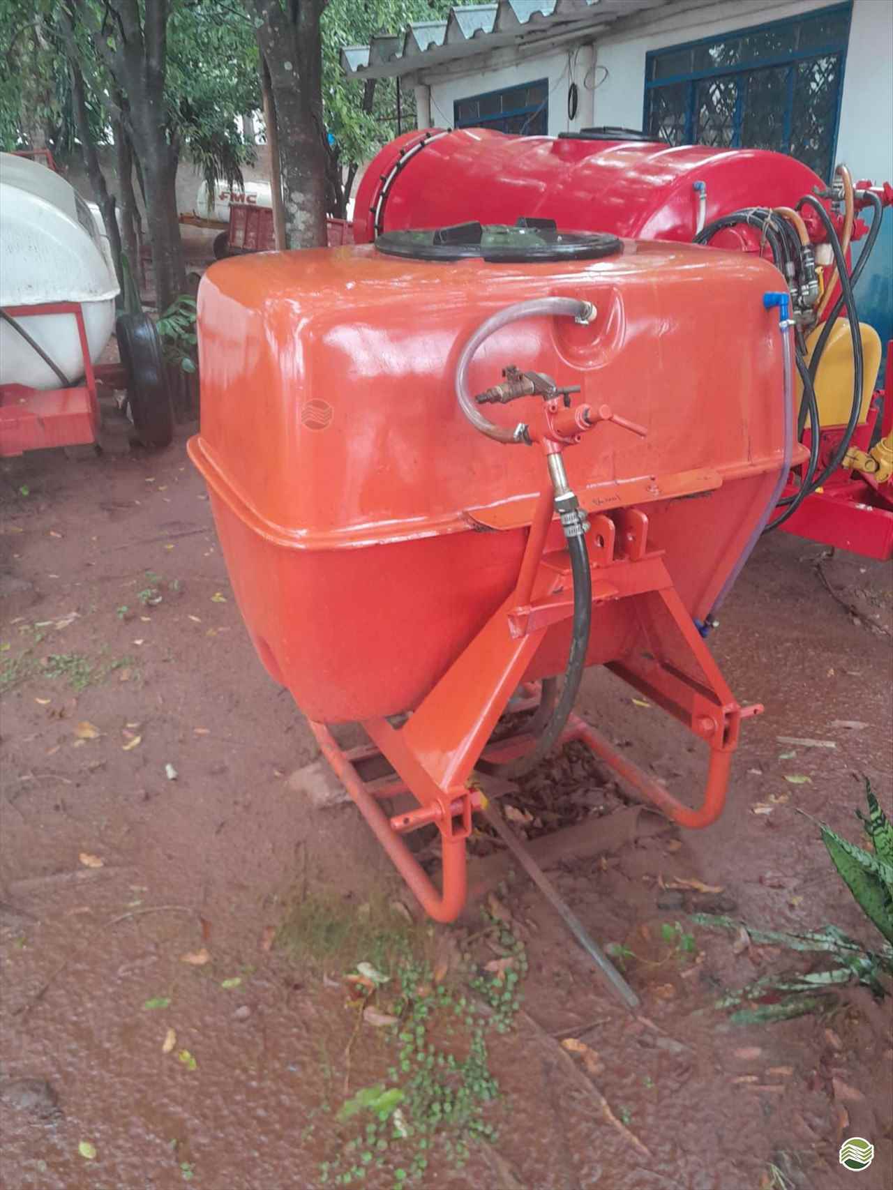 PULVERIZADOR JACTO ARBUS 500 Acoplado Hidráulico Terra Santa Implementos Agrícolas BEBEDOURO SÃO PAULO SP