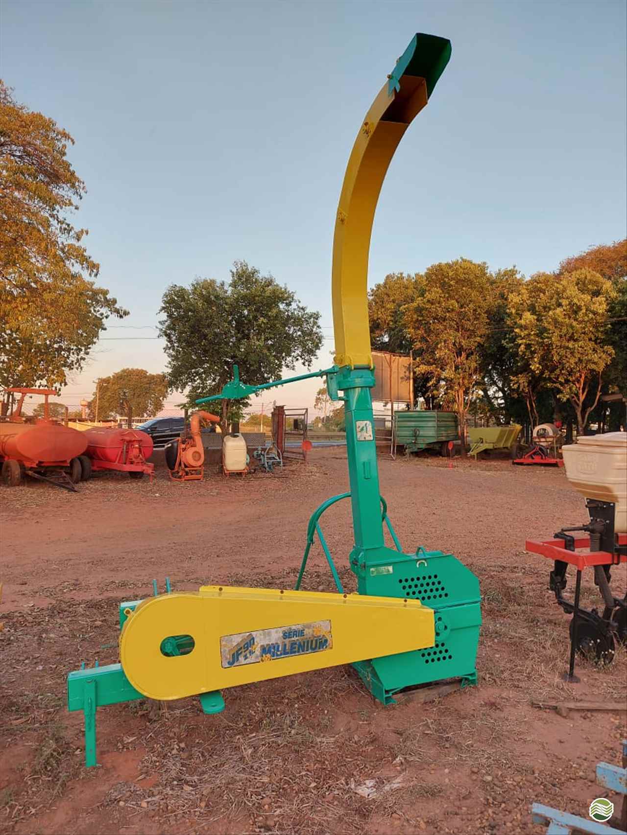 Implementos Agricolas Ensiladeira 1 Linha 00 A Venda Terra Santa Implementos Agricolas Implementos Agricolas Ensiladeira 1 Linha 00 A Venda Terra Santa Implementos Agricolas