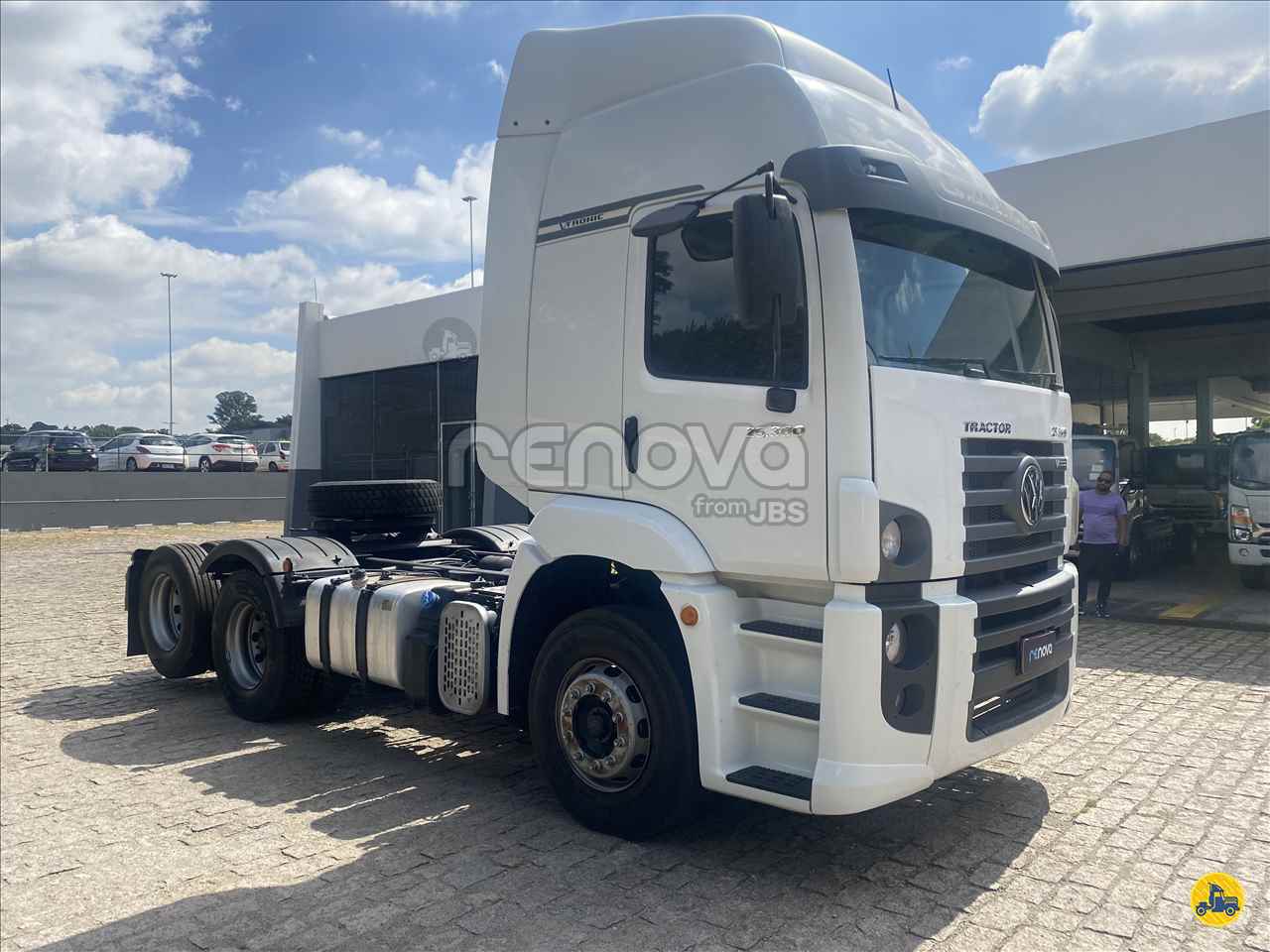 CAMINHAO VOLKSWAGEN VW 25360 Cavalo Mecânico Truck 6x2 Renova JBS SAO PAULO SÃO PAULO SP