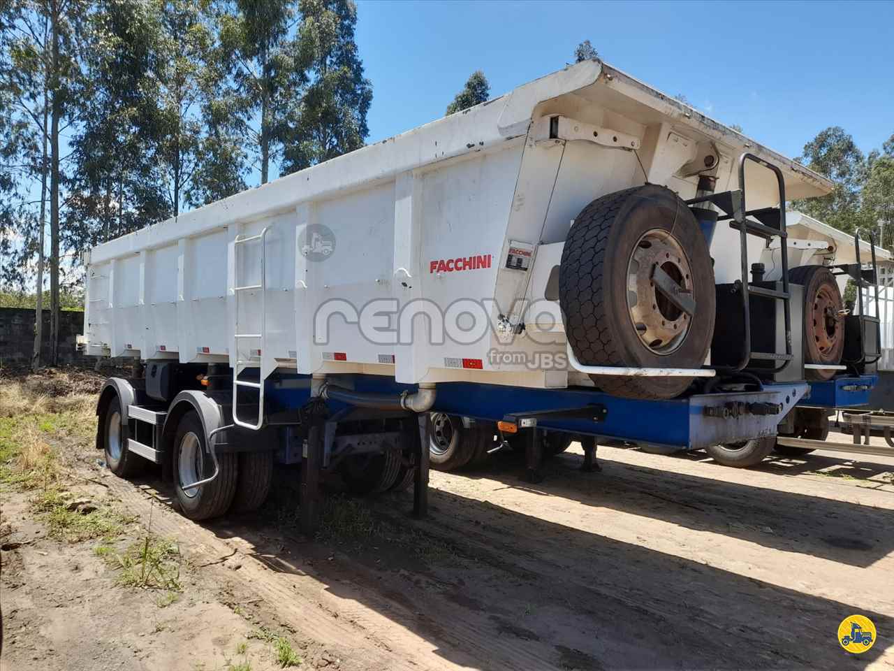 CARRETA SEMI-REBOQUE BASCULANTE Renova JBS SAO PAULO SÃO PAULO SP