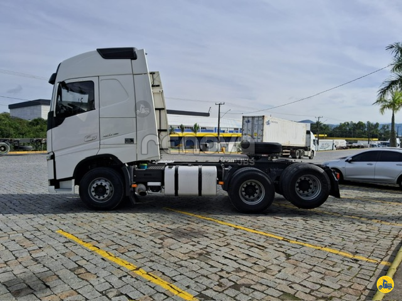 CAMINHAO VOLVO VOLVO FH 420 Cavalo Mecânico Cavalo 6x2 Renova JBS SAO PAULO SÃO PAULO SP