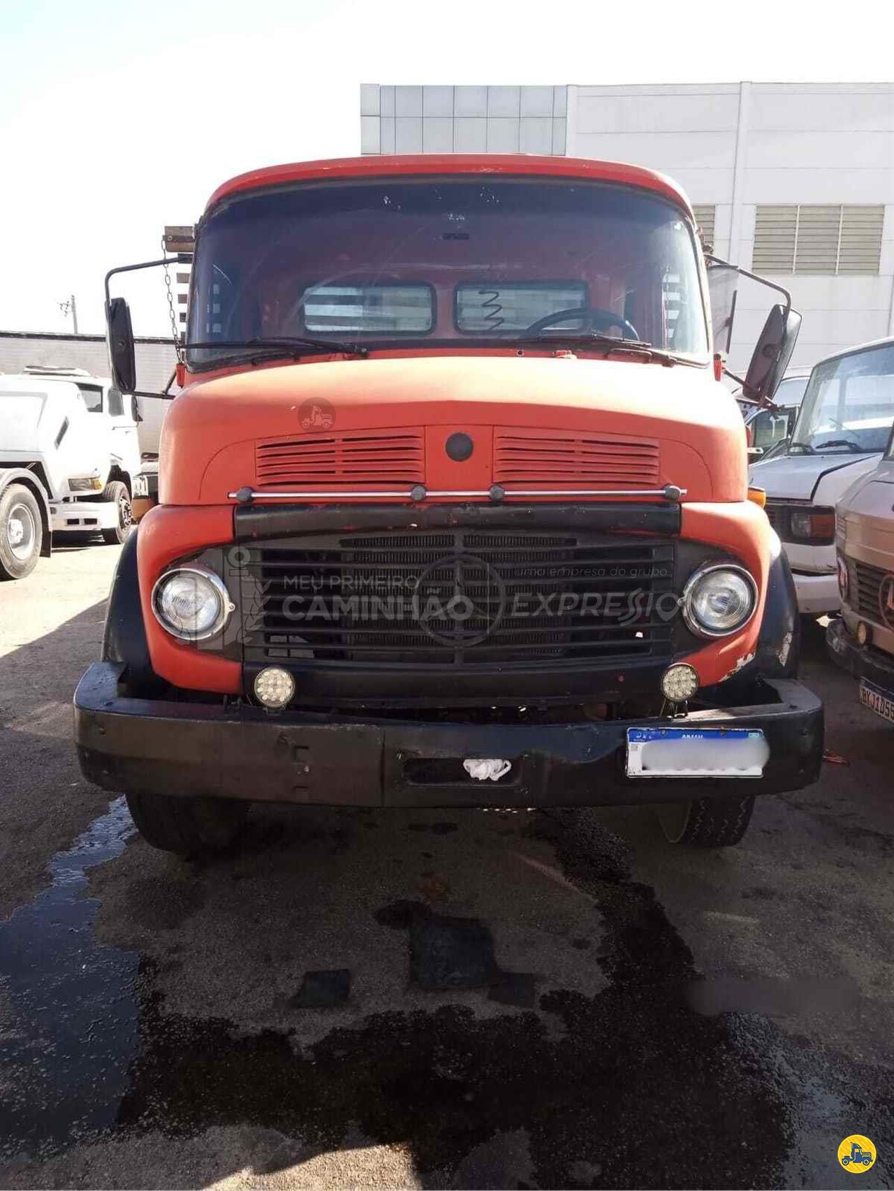 CAMINHAO MERCEDES-BENZ MB 2013 Carga Seca Truck 6x2 Meu Primeiro Caminhão JUNDIAI SÃO PAULO SP