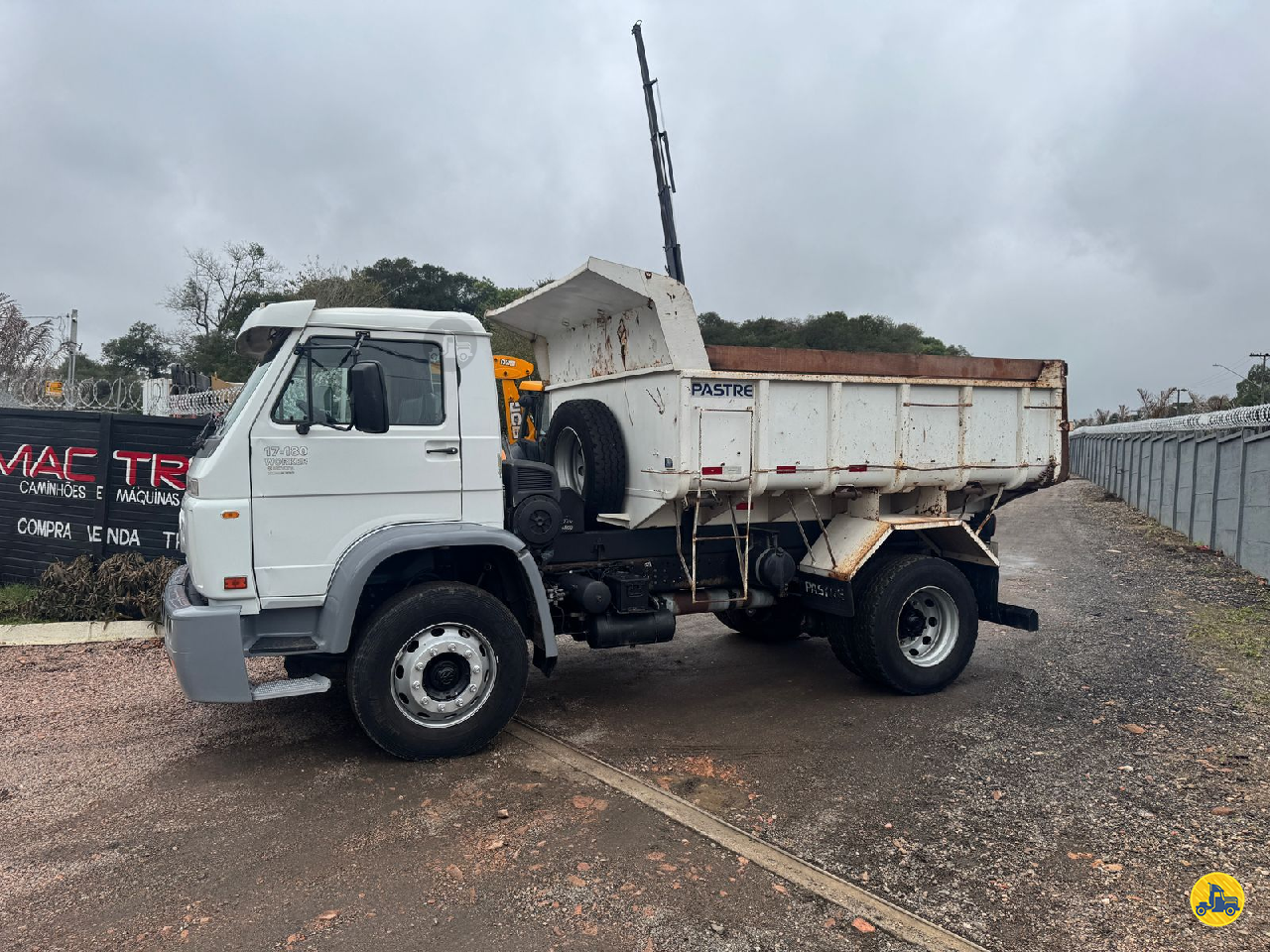 CAMINHAO VOLKSWAGEN VW 17180 Caçamba Basculante Cavalo 4x2 MacTruck CURITIBA PARANÁ PR