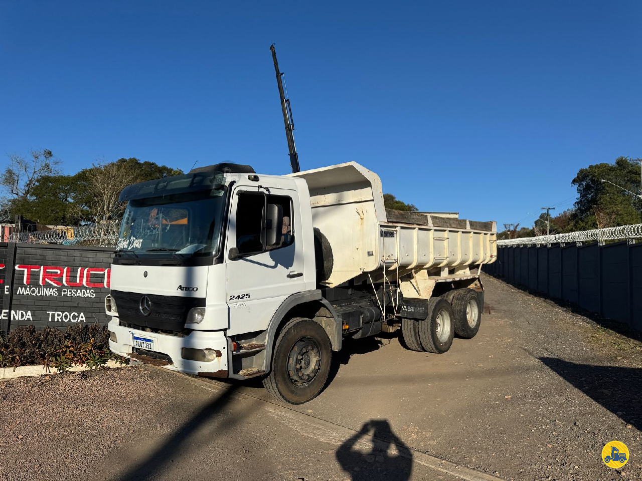 CAMINHAO MERCEDES-BENZ MB 2425 Caçamba Basculante Truck 6x2 MacTruck CURITIBA PARANÁ PR