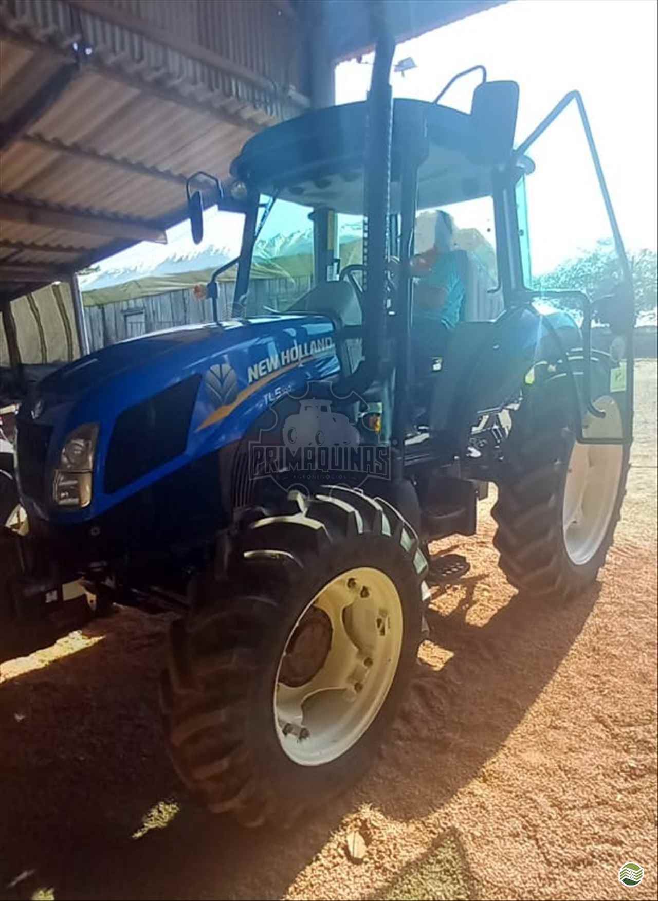 TRATOR NEW HOLLAND NEW TL5.100 Tração 4x4 PriMáquinas PRIMAVERA DO LESTE MATO GROSSO MT