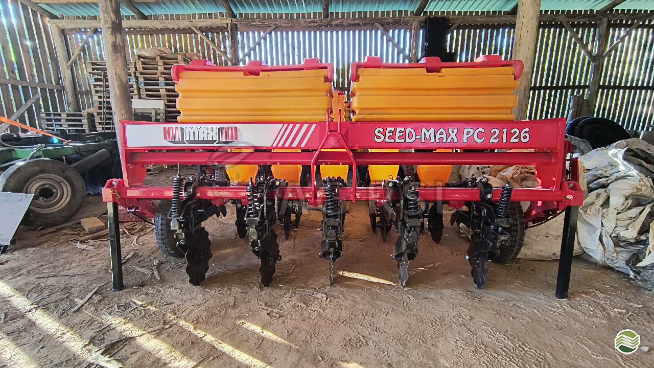PLANTADEIRA SEED-MAX SEED-MAX PC 2126 AG RSL RIO DO SUL SANTA CATARINA SC