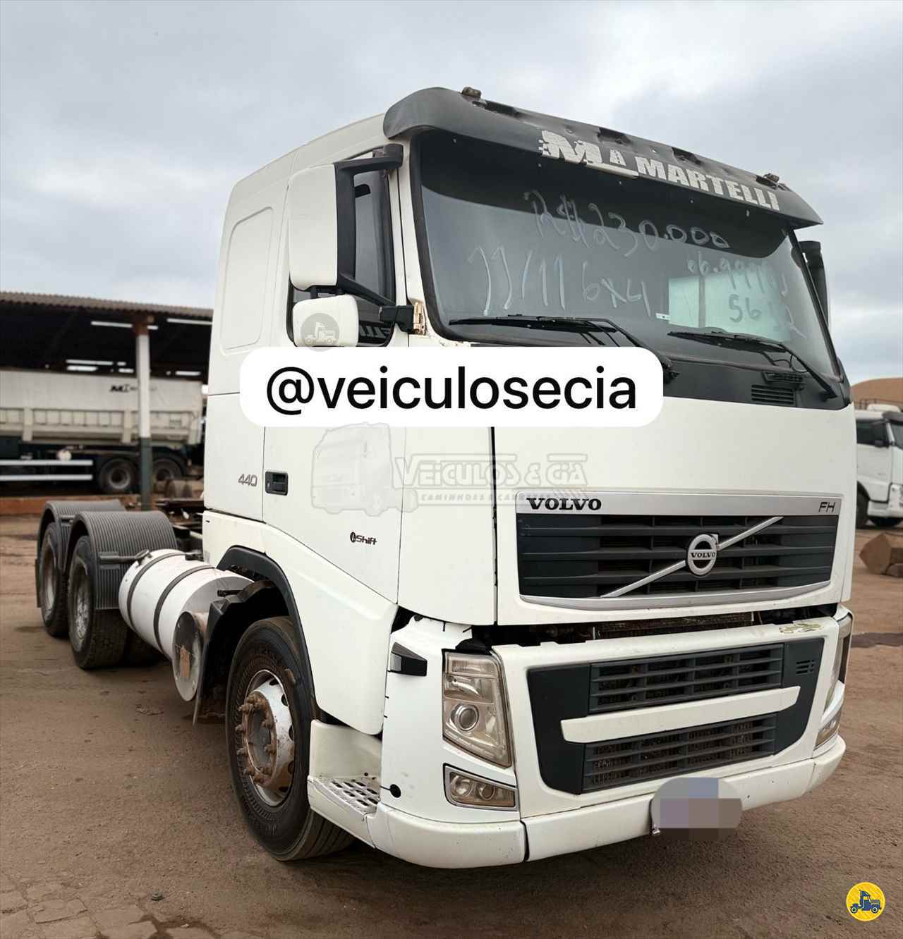 VOLVO FH 440 de Veículos e Cia